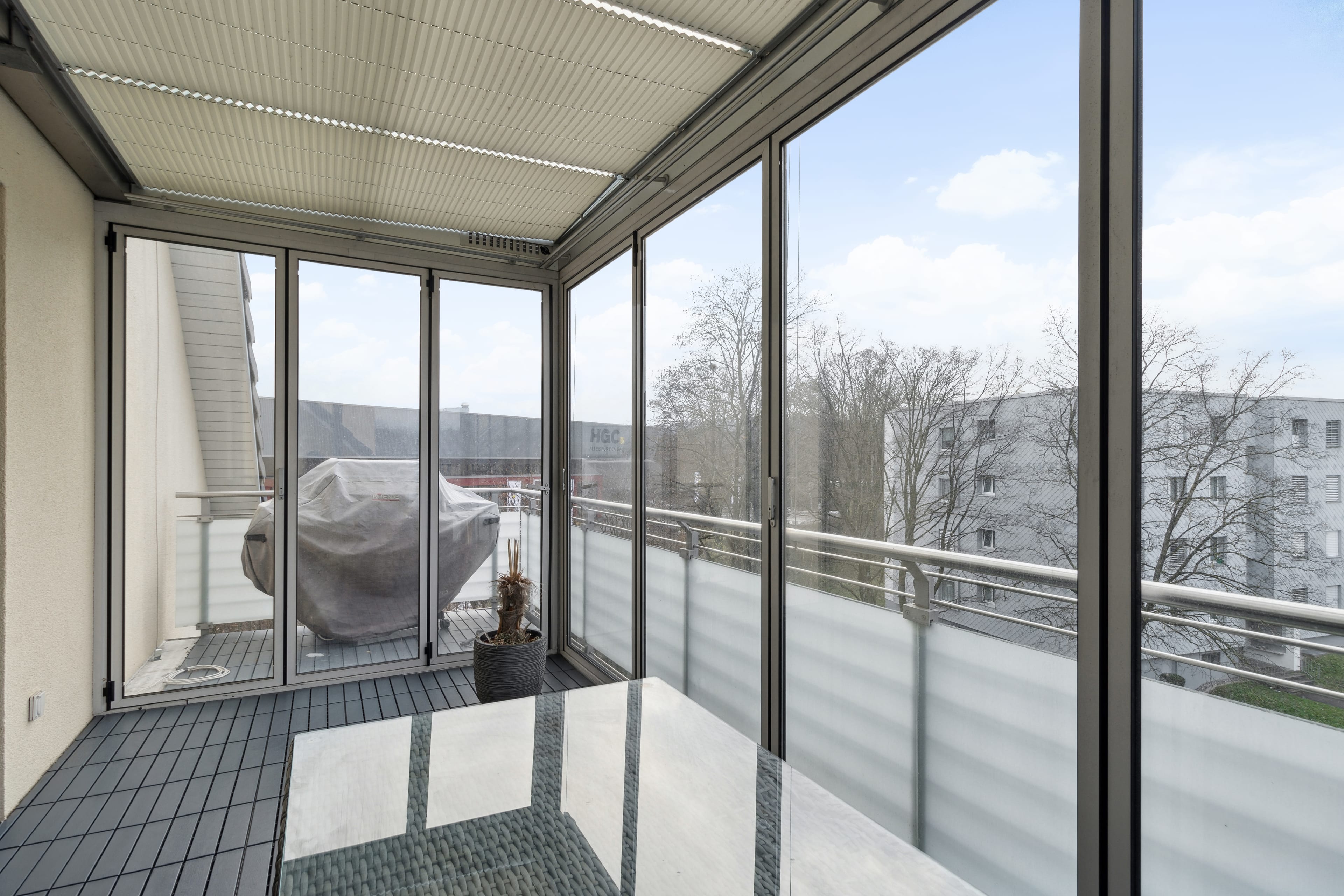 Exklusive 3,5-Zimmer-Wohnung nahe Zürich – modern & stilvoll - 8