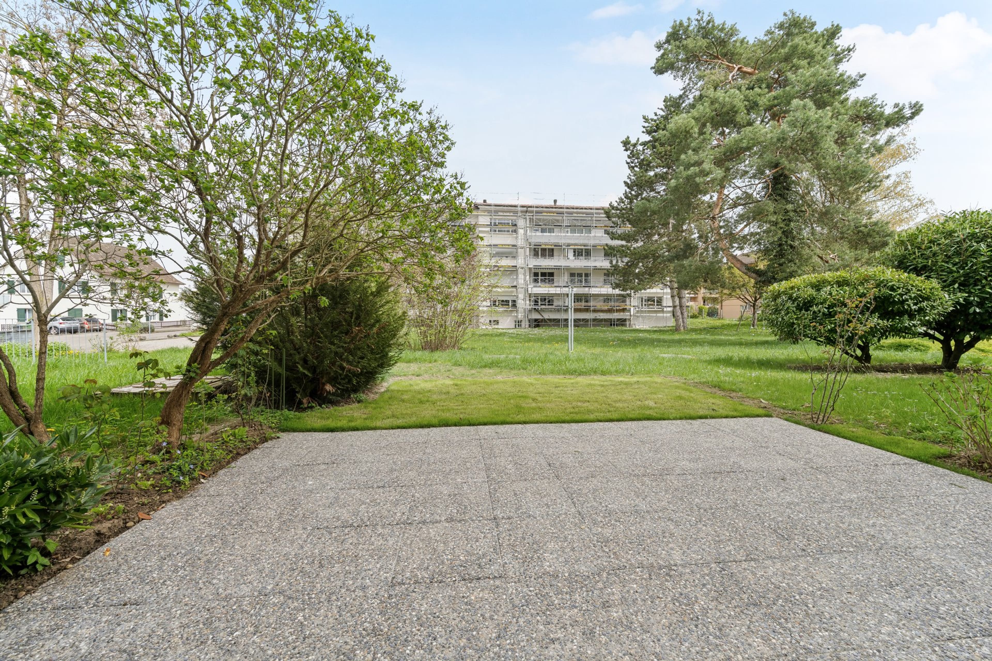 Fantastische, totalsanierte Gartenwohnung in bester Lage - 10