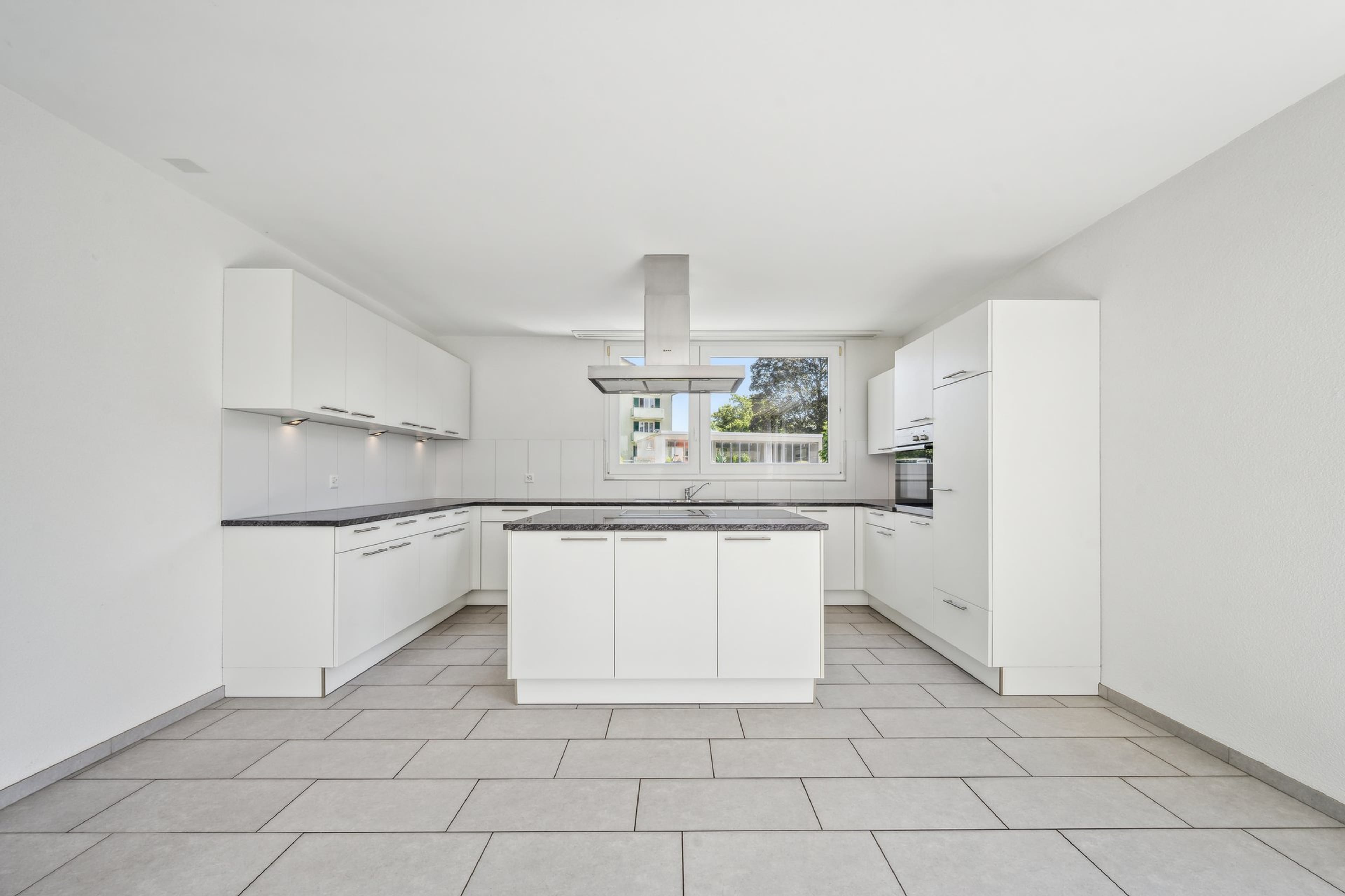 Helle, grosszügige 4.5-Zimmer Wohnung in Thayngen - Bild 4