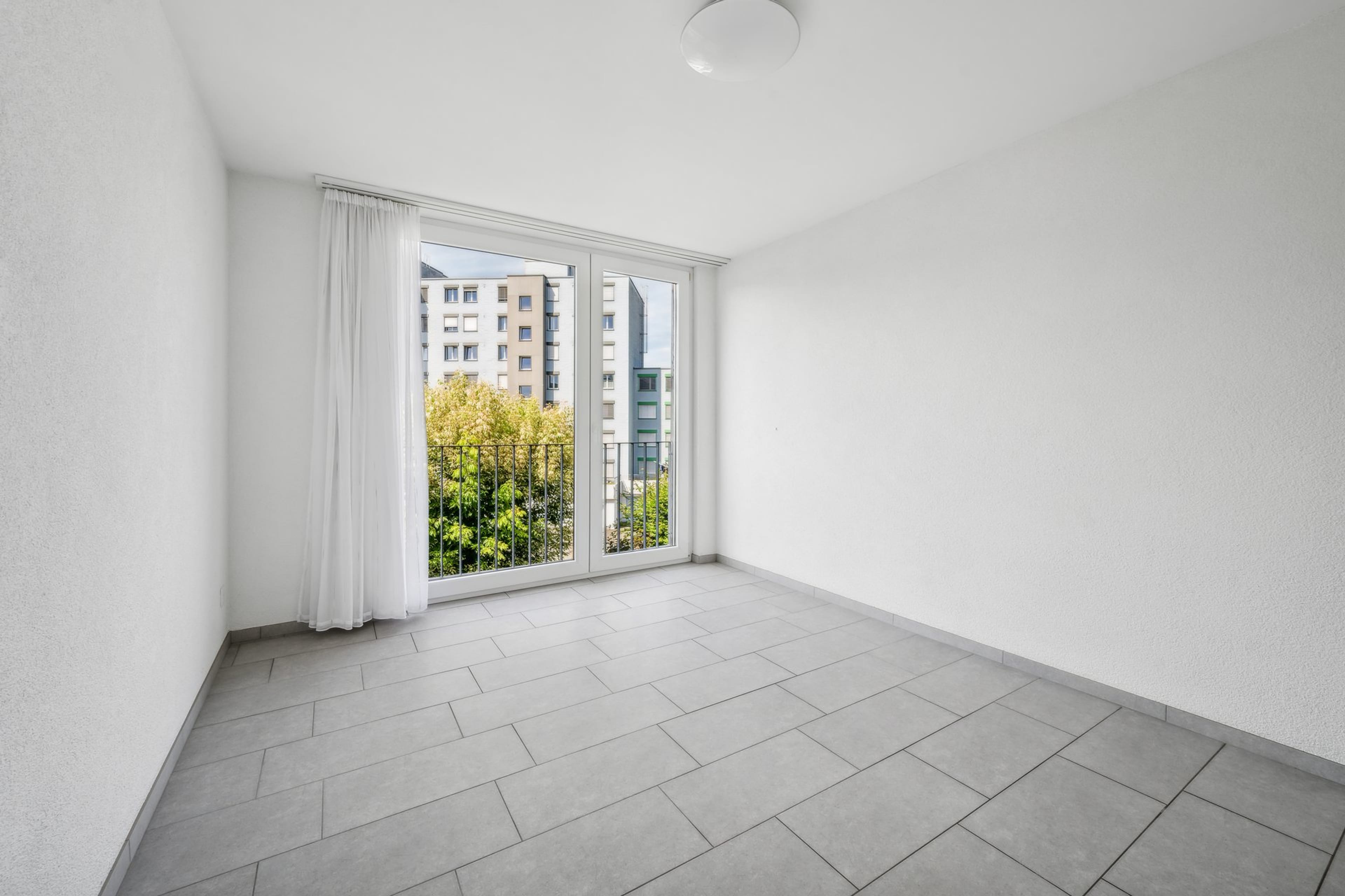 Helle, grosszügige 4.5-Zimmer Wohnung in Thayngen - 15