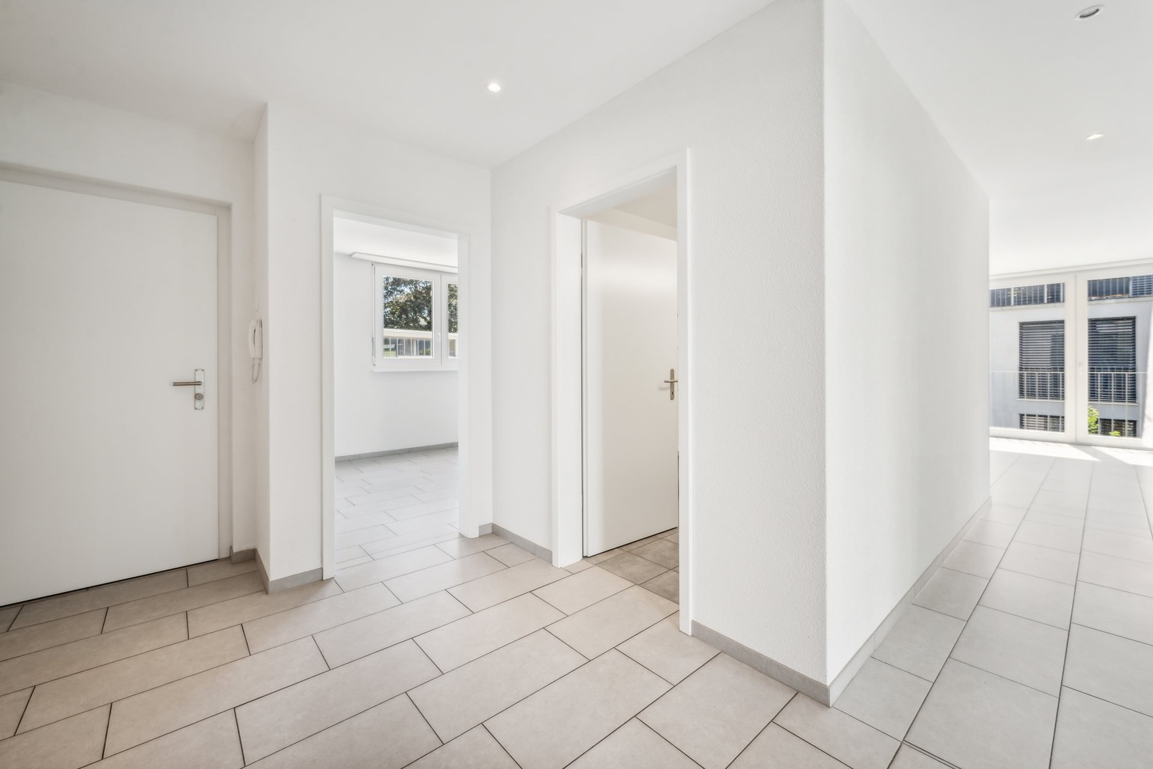 Helle, grosszügige 4.5-Zimmer Wohnung in Thayngen - 14