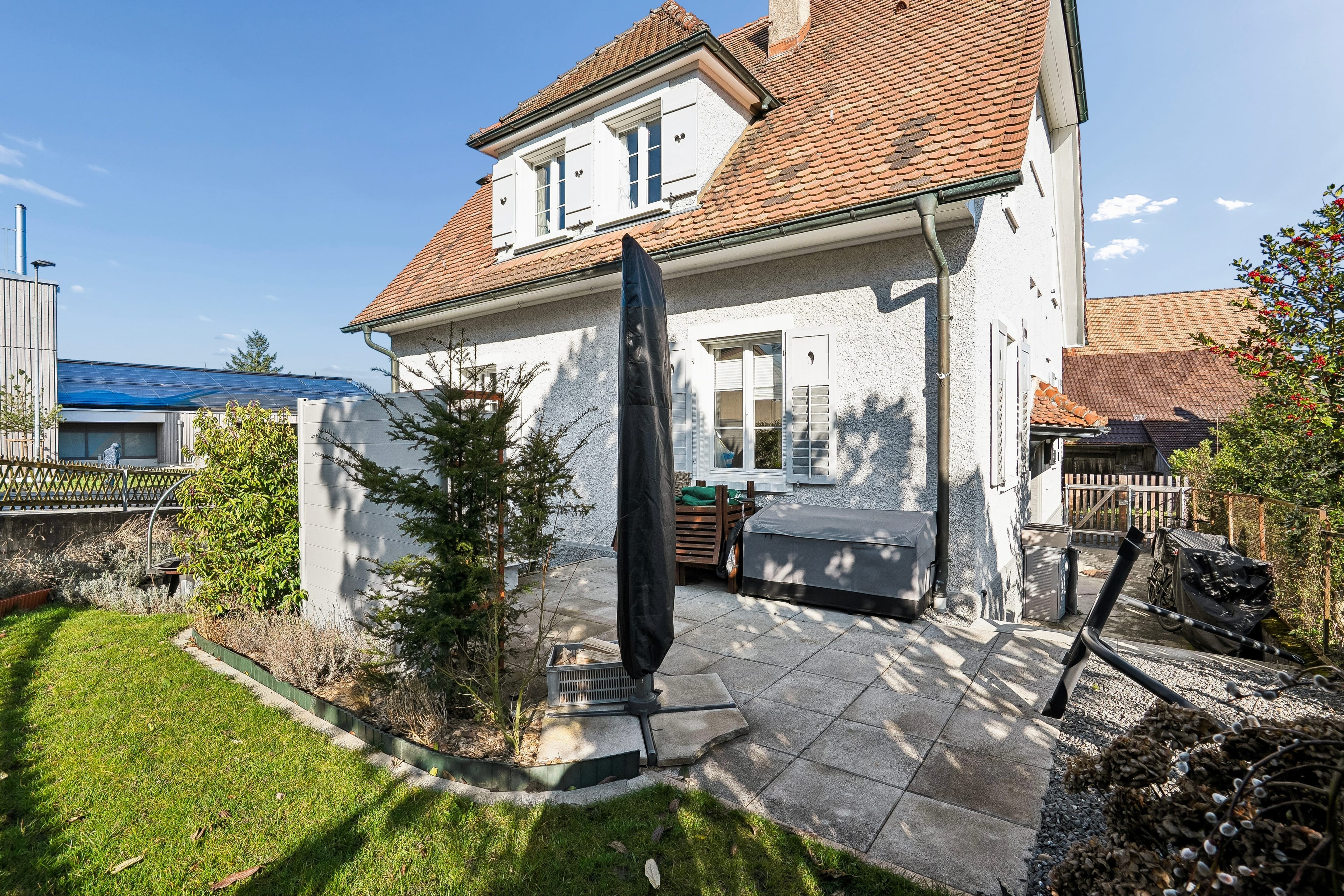 6-Zi. Einfamilienhaus mit Garten in Hägglingen - zentral & ruhig - 12