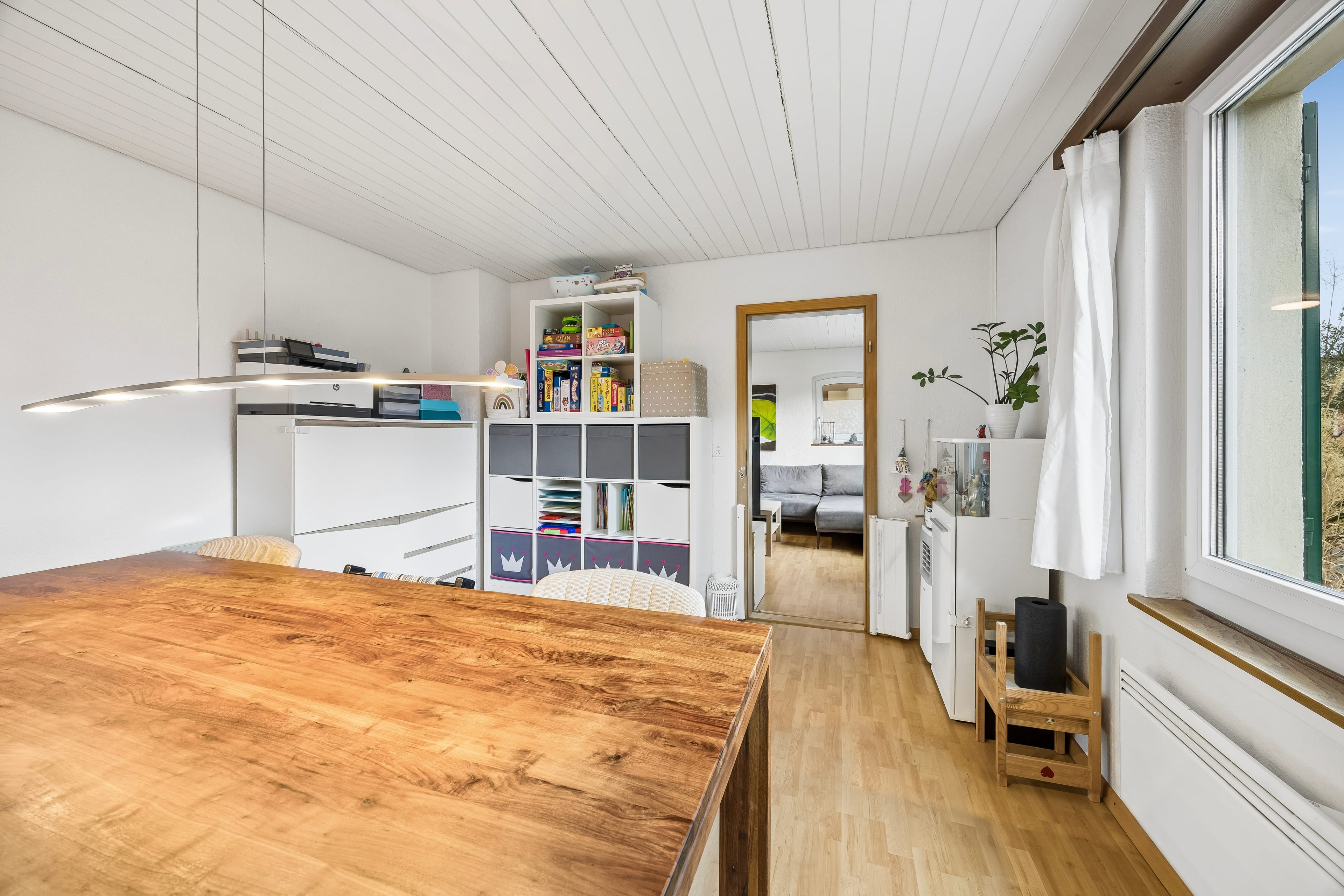 Einfamilienhaus mit Gartenidylle, grossem Aussenbereich und spannendem Ausbaupotenzial - 13