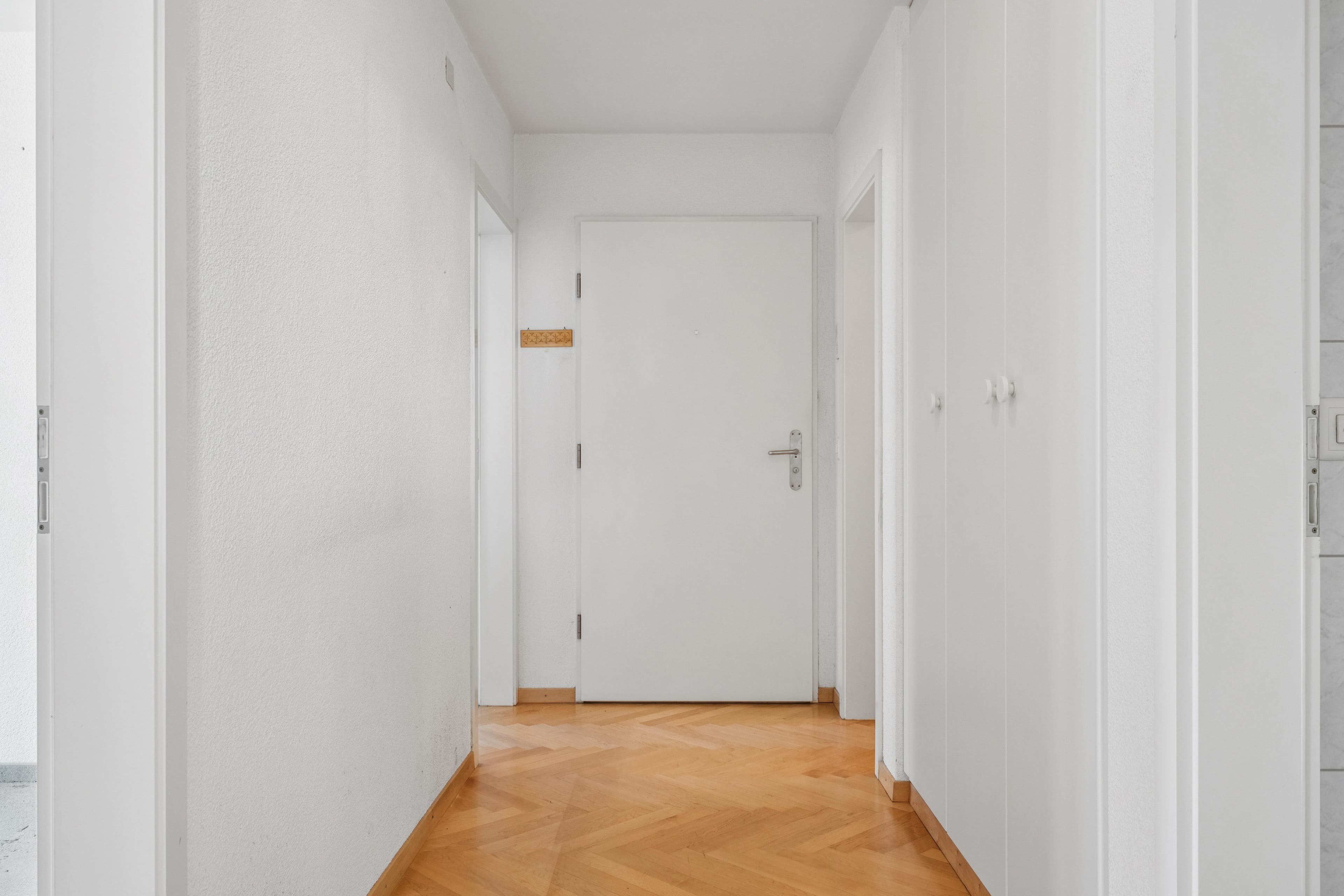 Familienfreundliche Gartenwohnung in Volketswil – 4.5 Zimmer zum Entspannen - 12