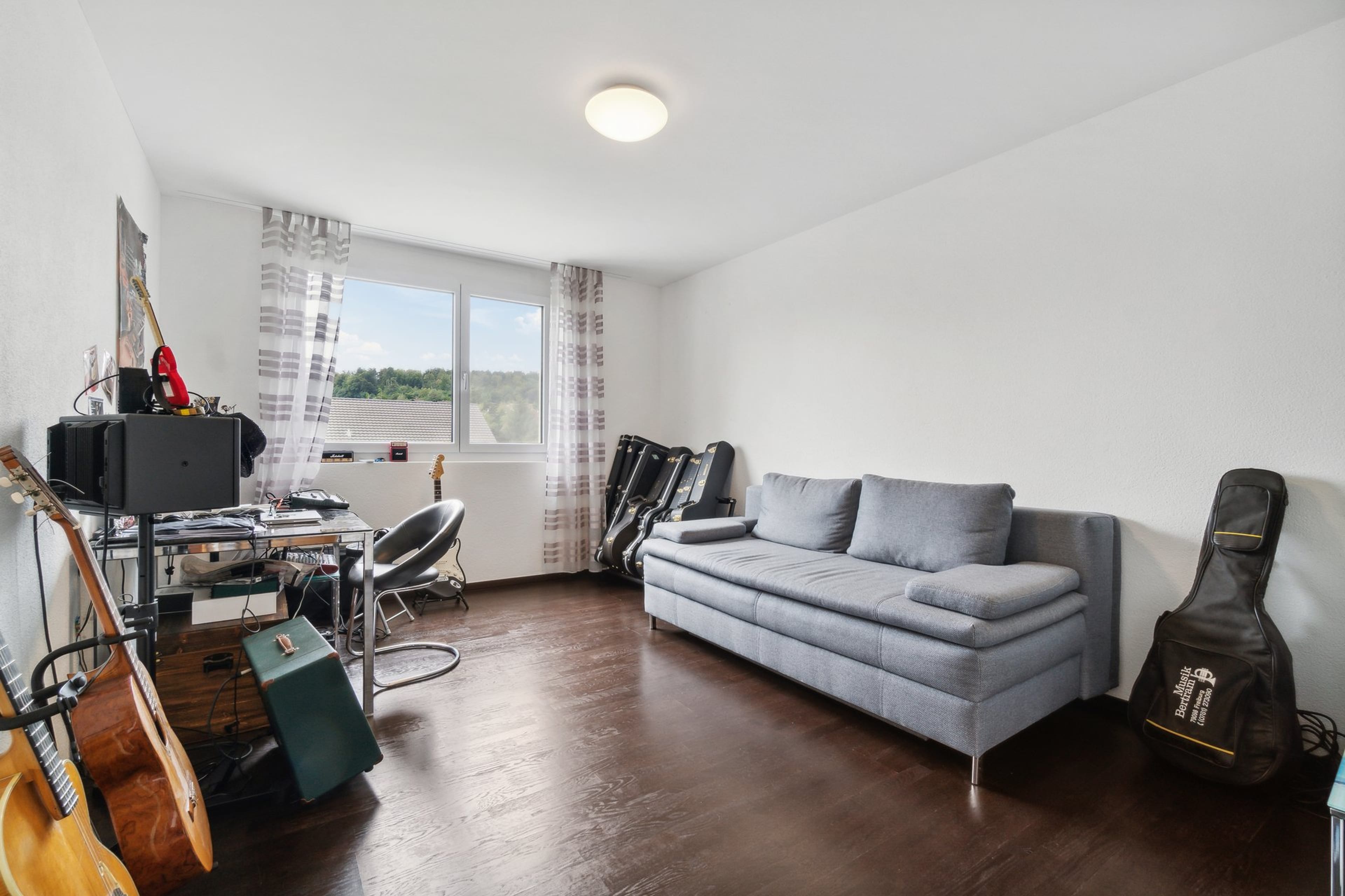 Zentrale und helle Wohnung - Bild 6