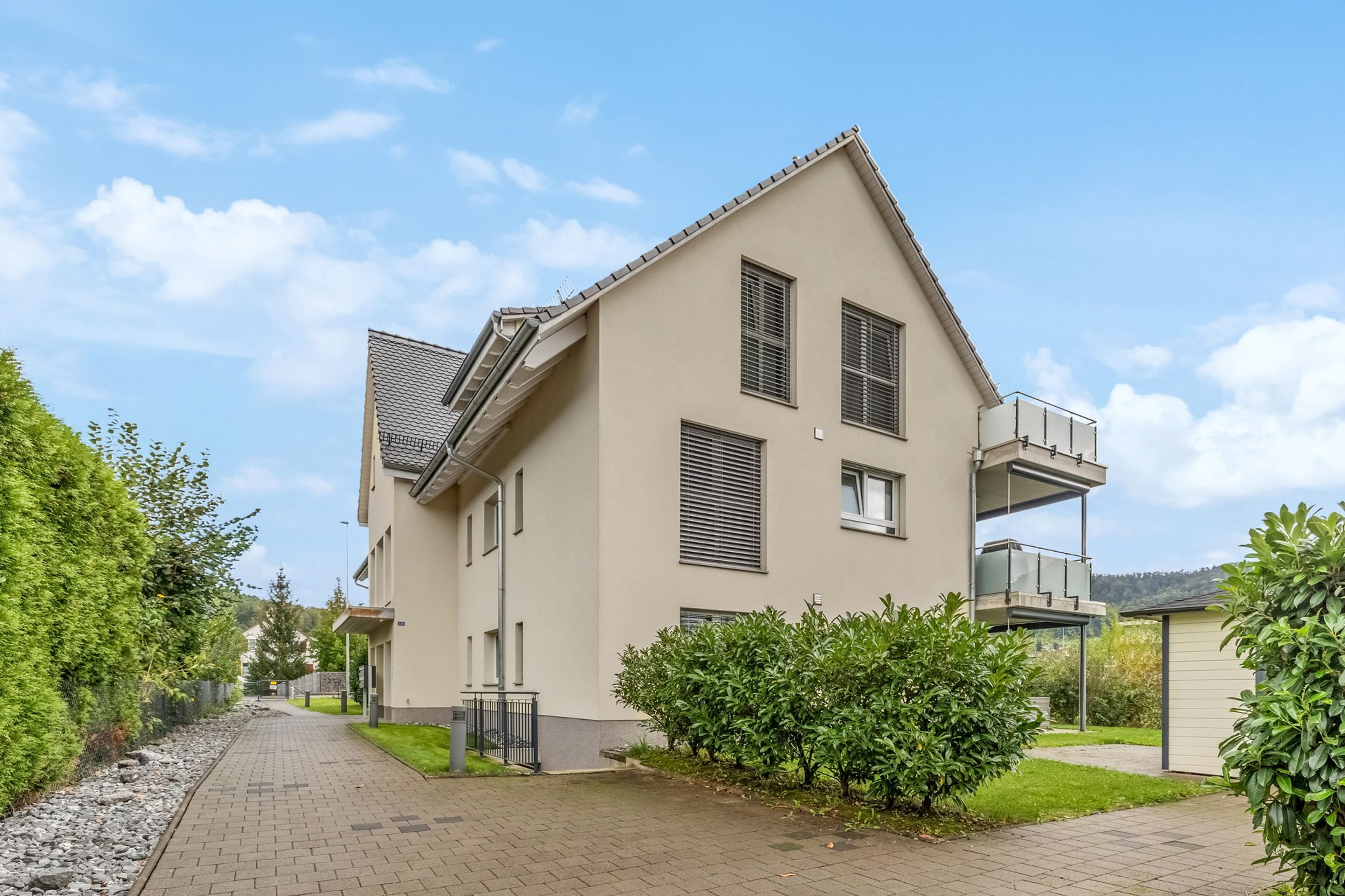 Moderne 3.5-Zimmer-Wohnung in naturnaher Lage von Büsserach - 12