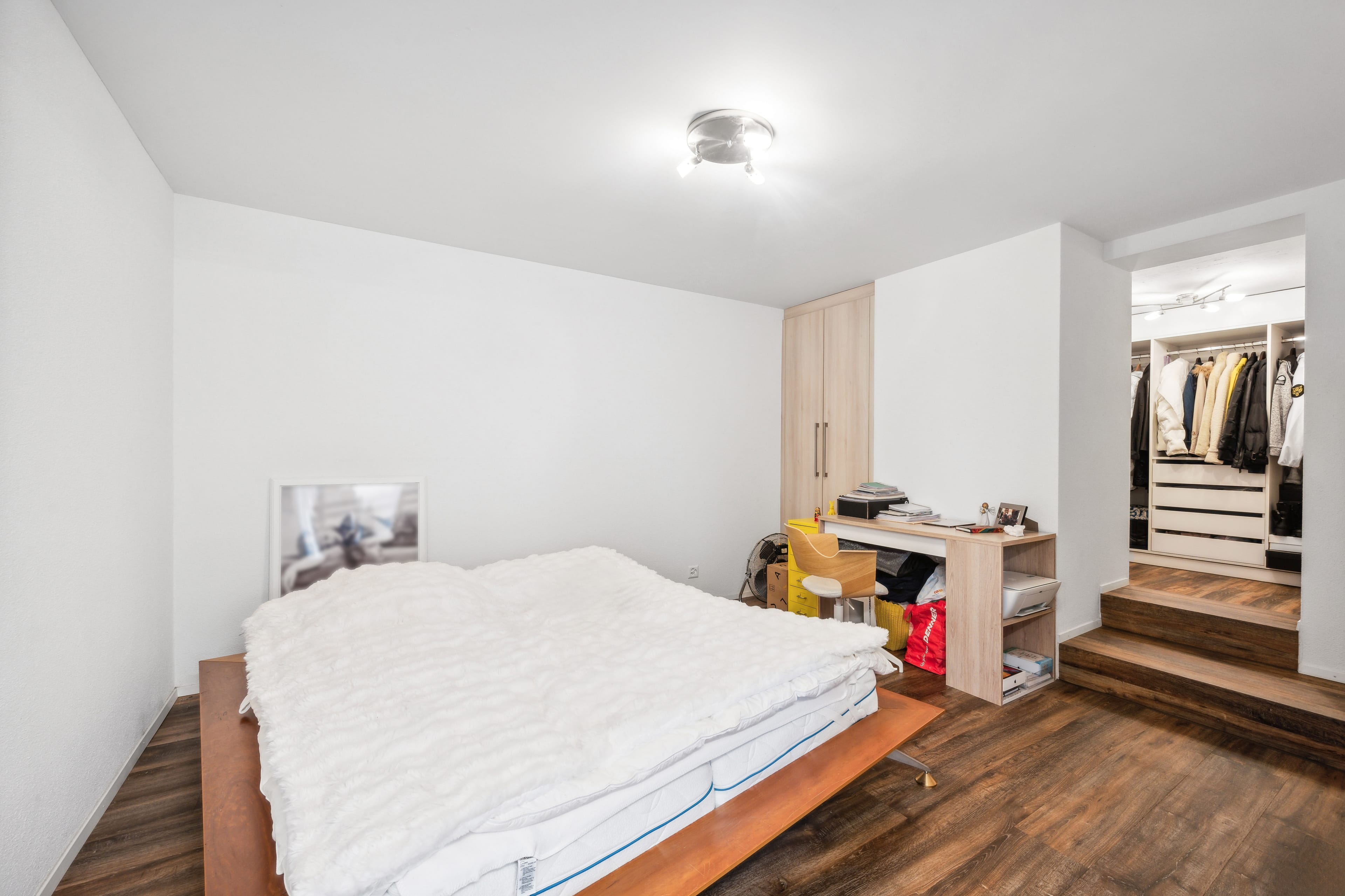 Exklusives Wohnen mit Aussicht: Einfamilienhaus mit Einliegerwohnung - 13