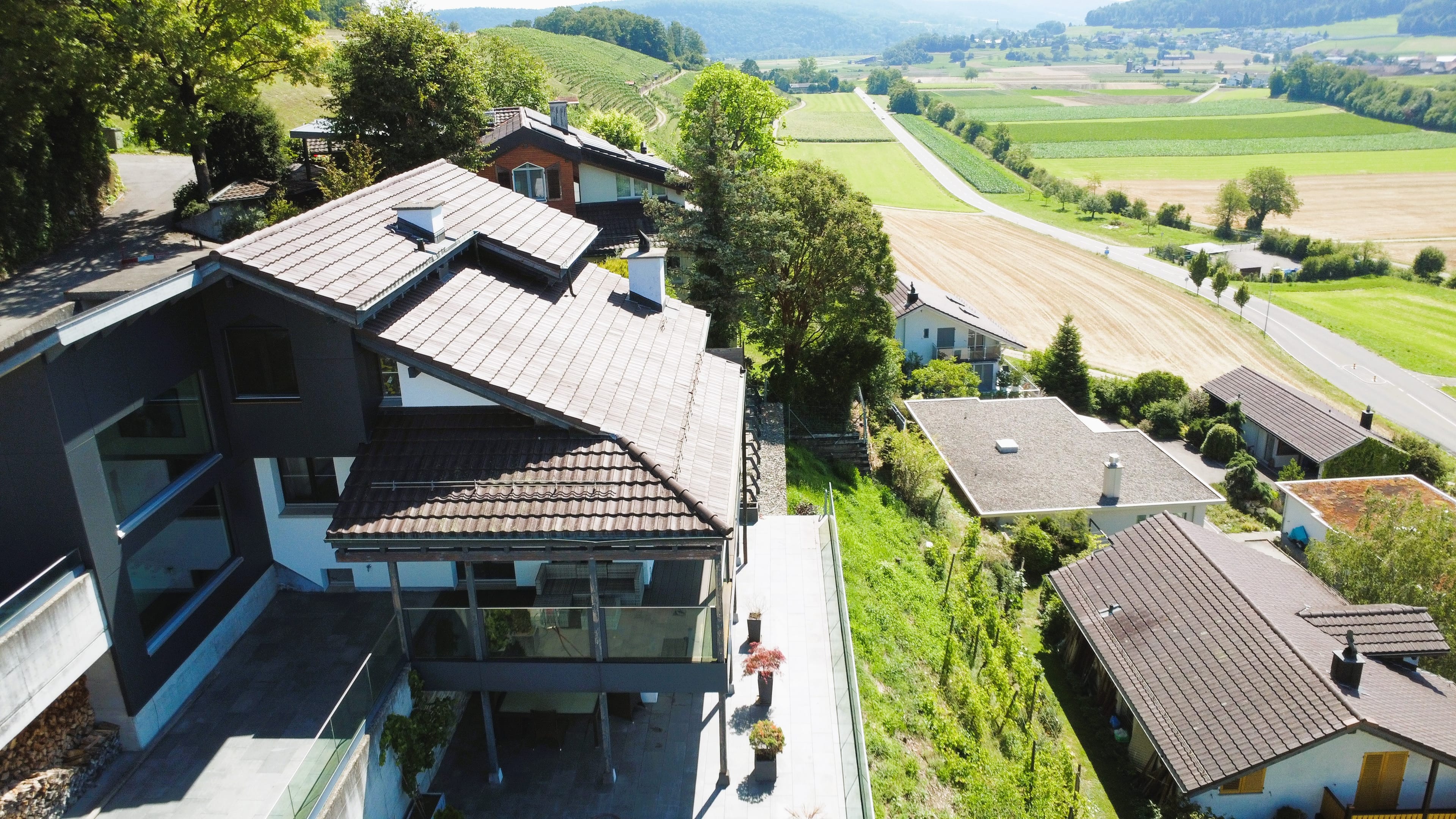 Exklusives Wohnen mit Aussicht: Einfamilienhaus mit Einliegerwohnung - 17