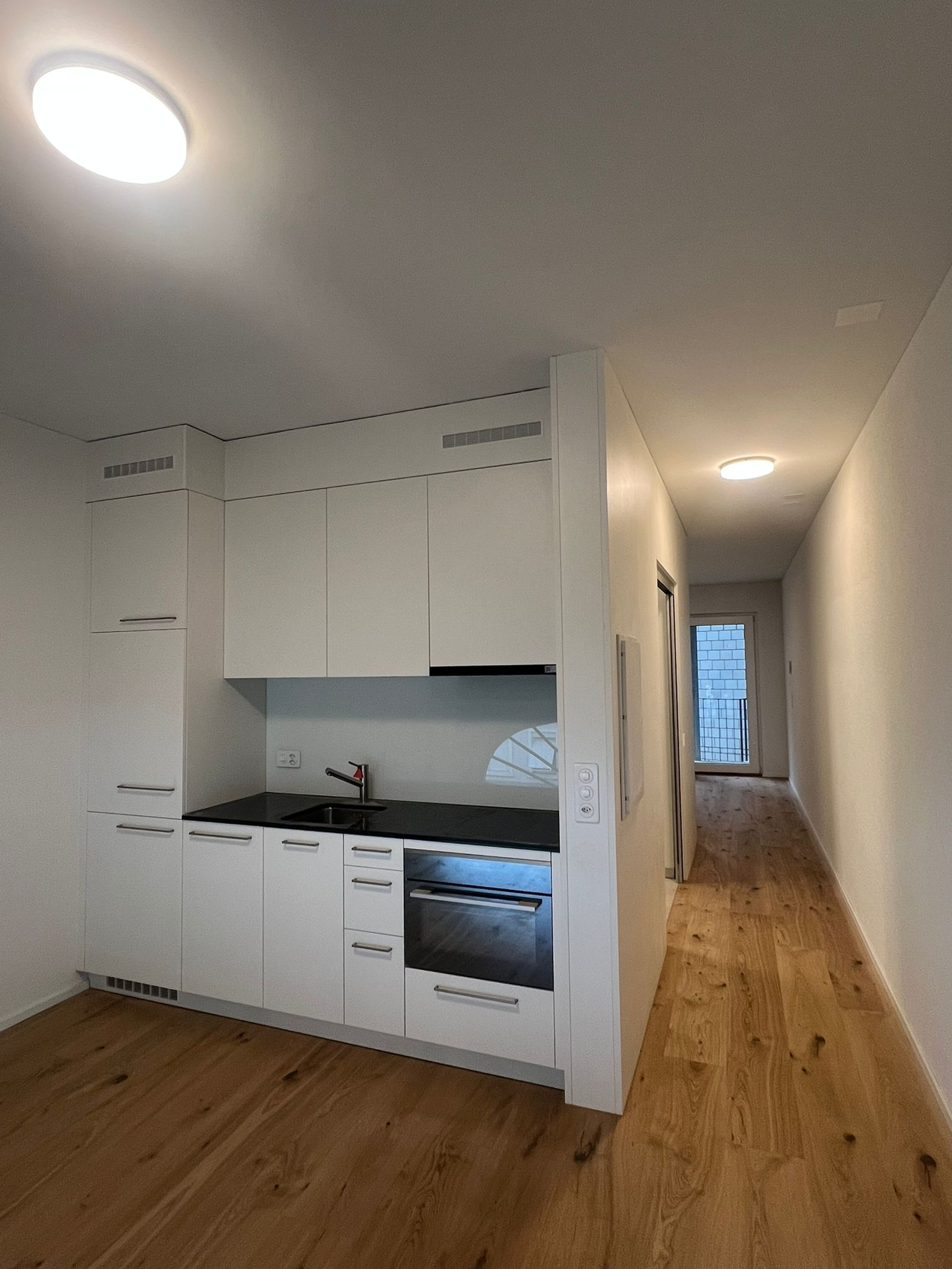 Neues 1.5 Zimmer Studio im OG (Nr. 12) - Bild 5