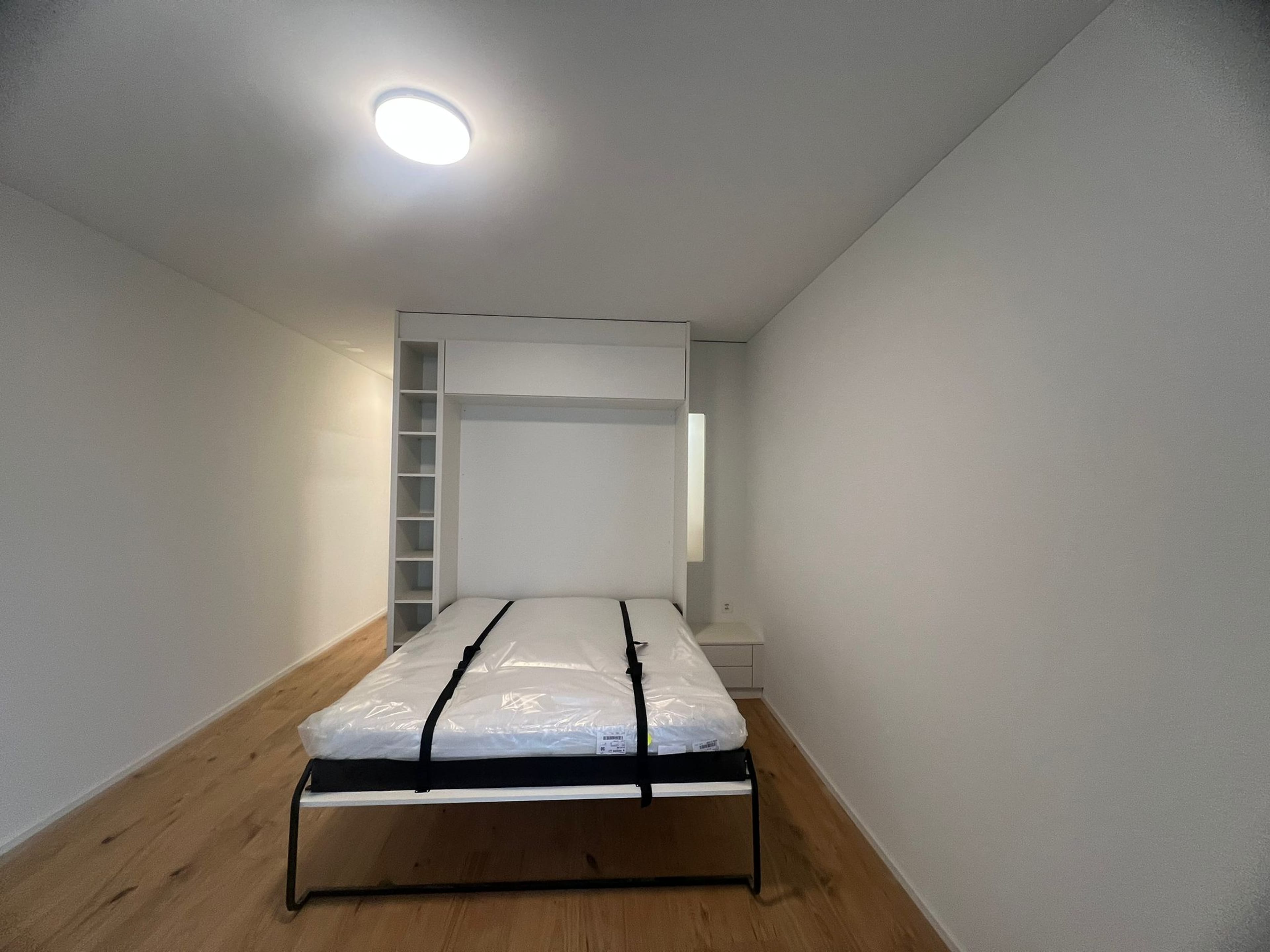 Neues 1.5 Zimmer Studio im OG (Nr. 12) - Bild 3