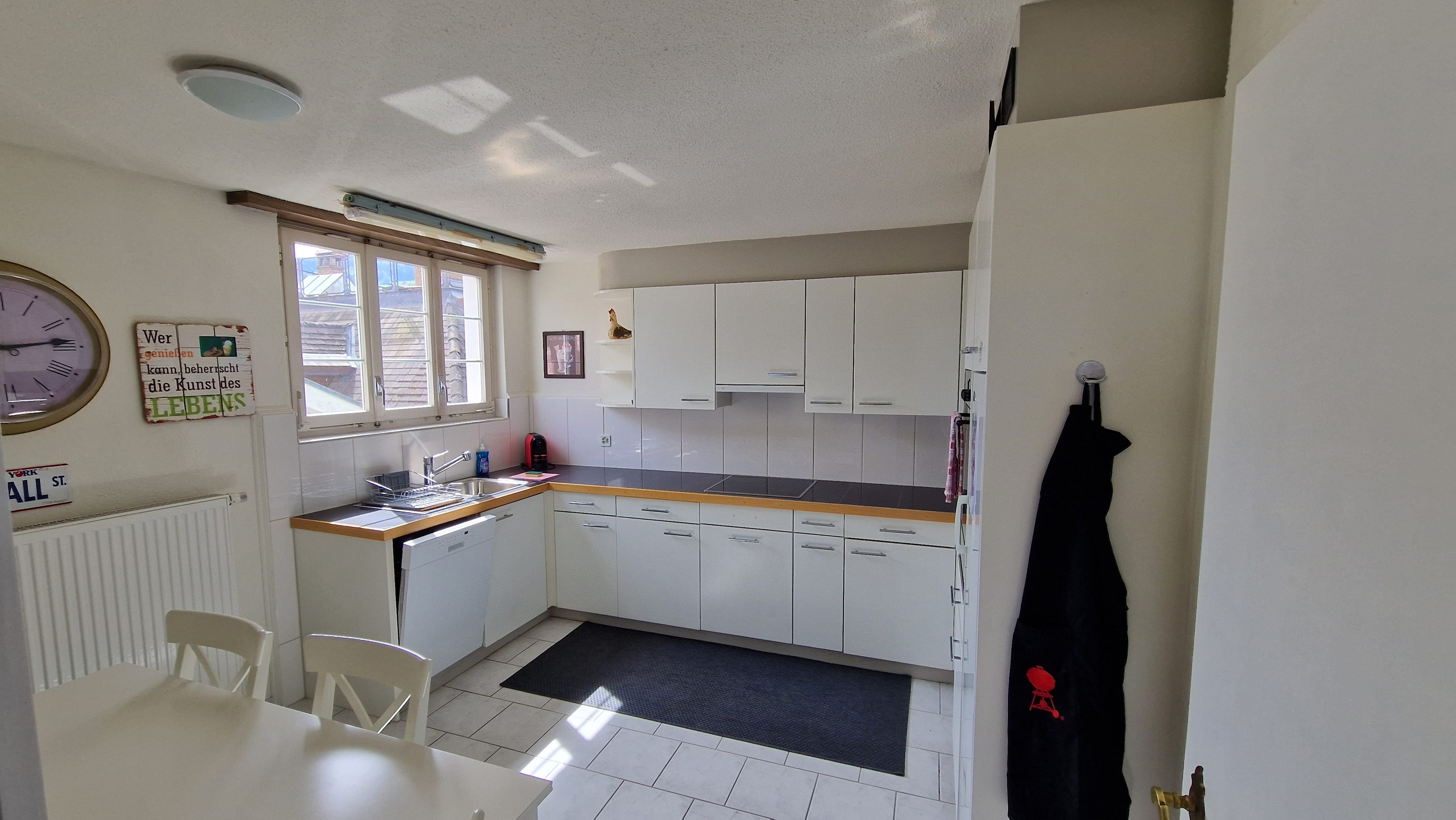 Lakefront Investment! MFH mit 12 Einheiten - erstklassiger Lage! - 12