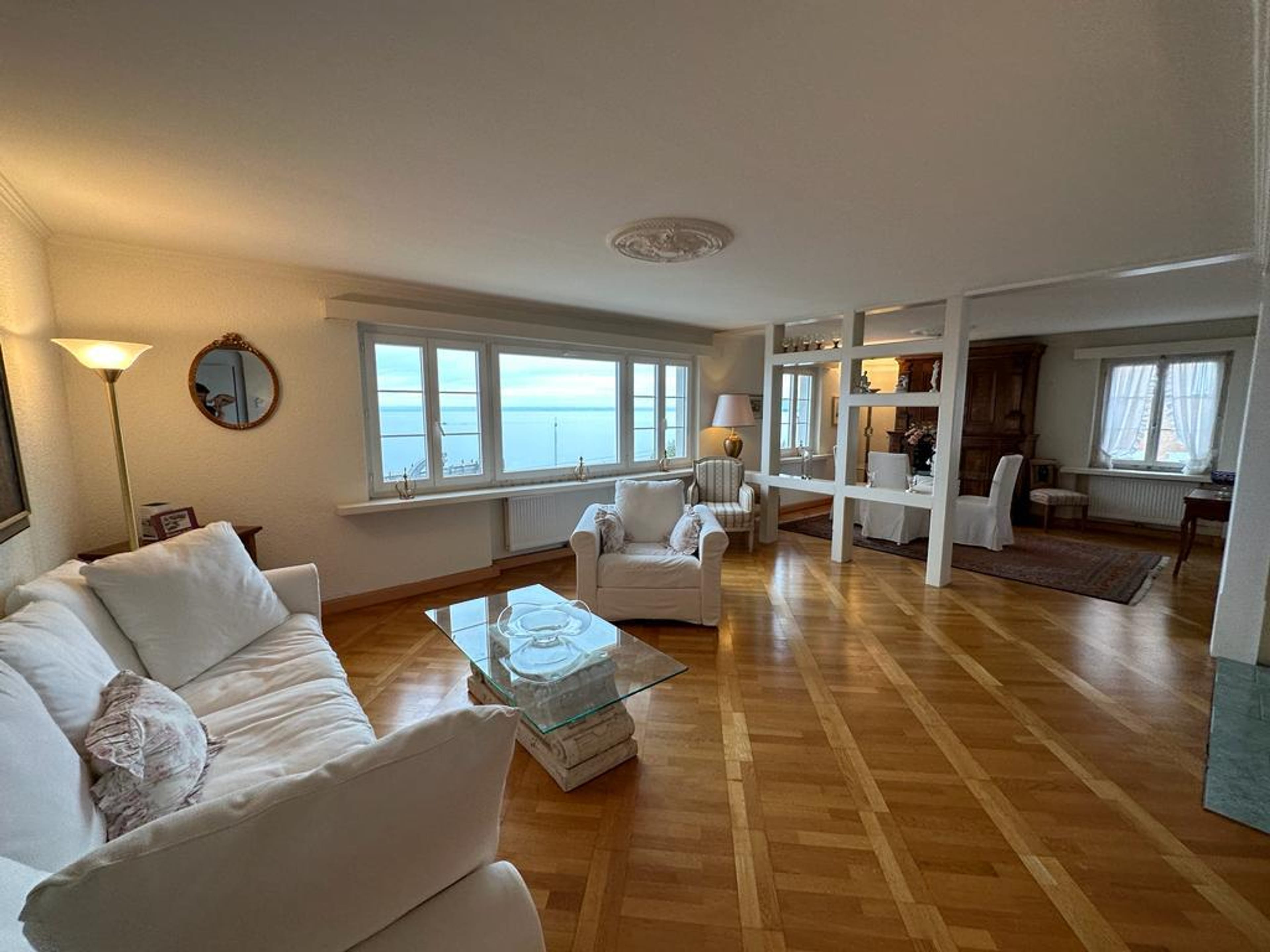 Lakefront Investment! MFH mit 12 Einheiten - erstklassiger Lage! - 13