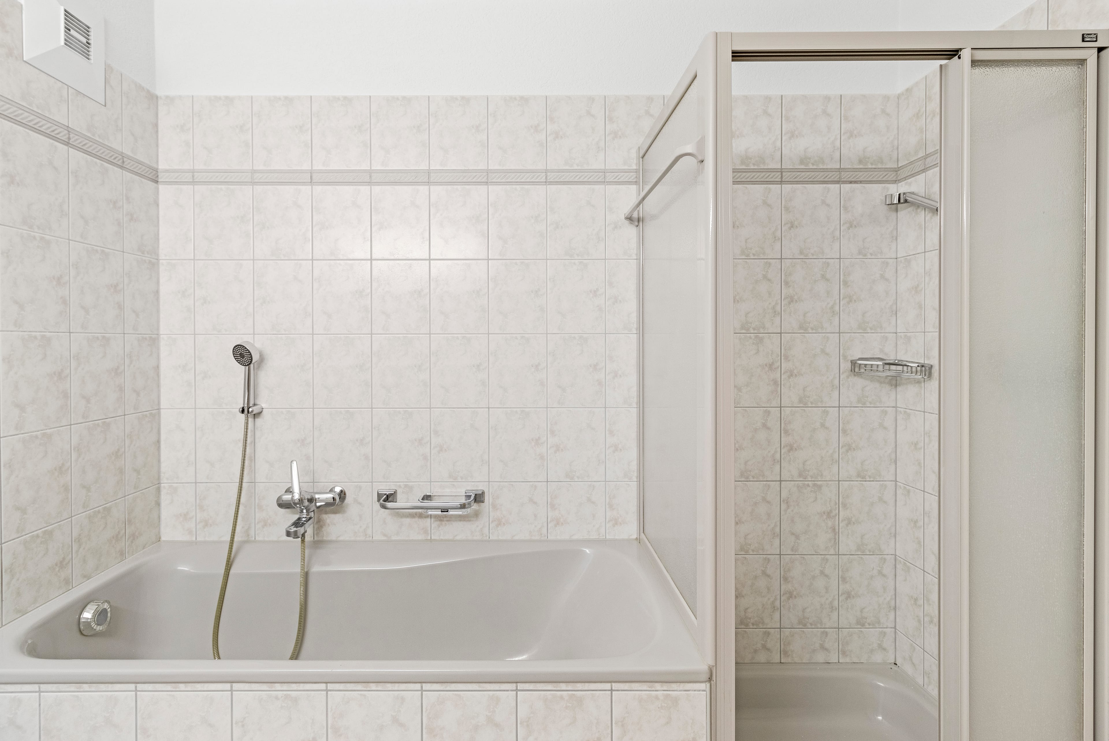 Gemütliche 2.5-Zimmer-Wohnung in ruhiger Lage - 10