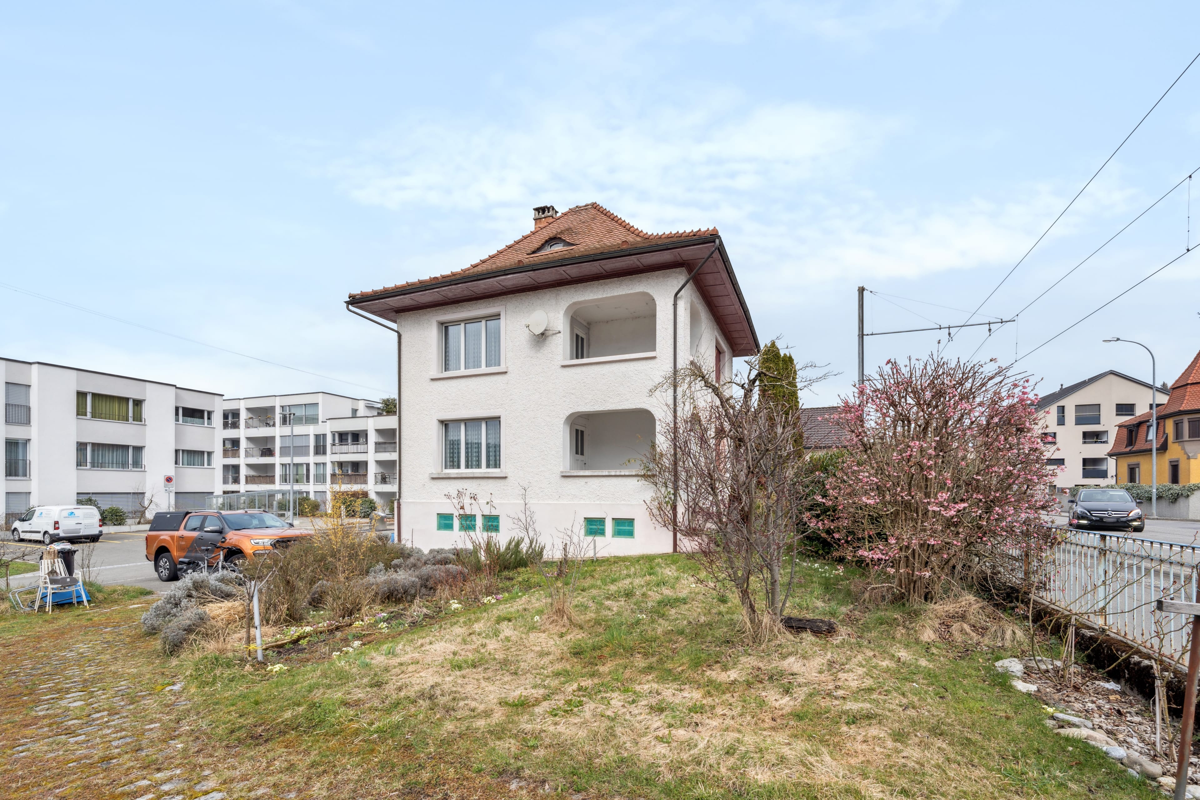 Idyllisches Einfamilienhaus mit weitläufigem Grundstück - Bild 2