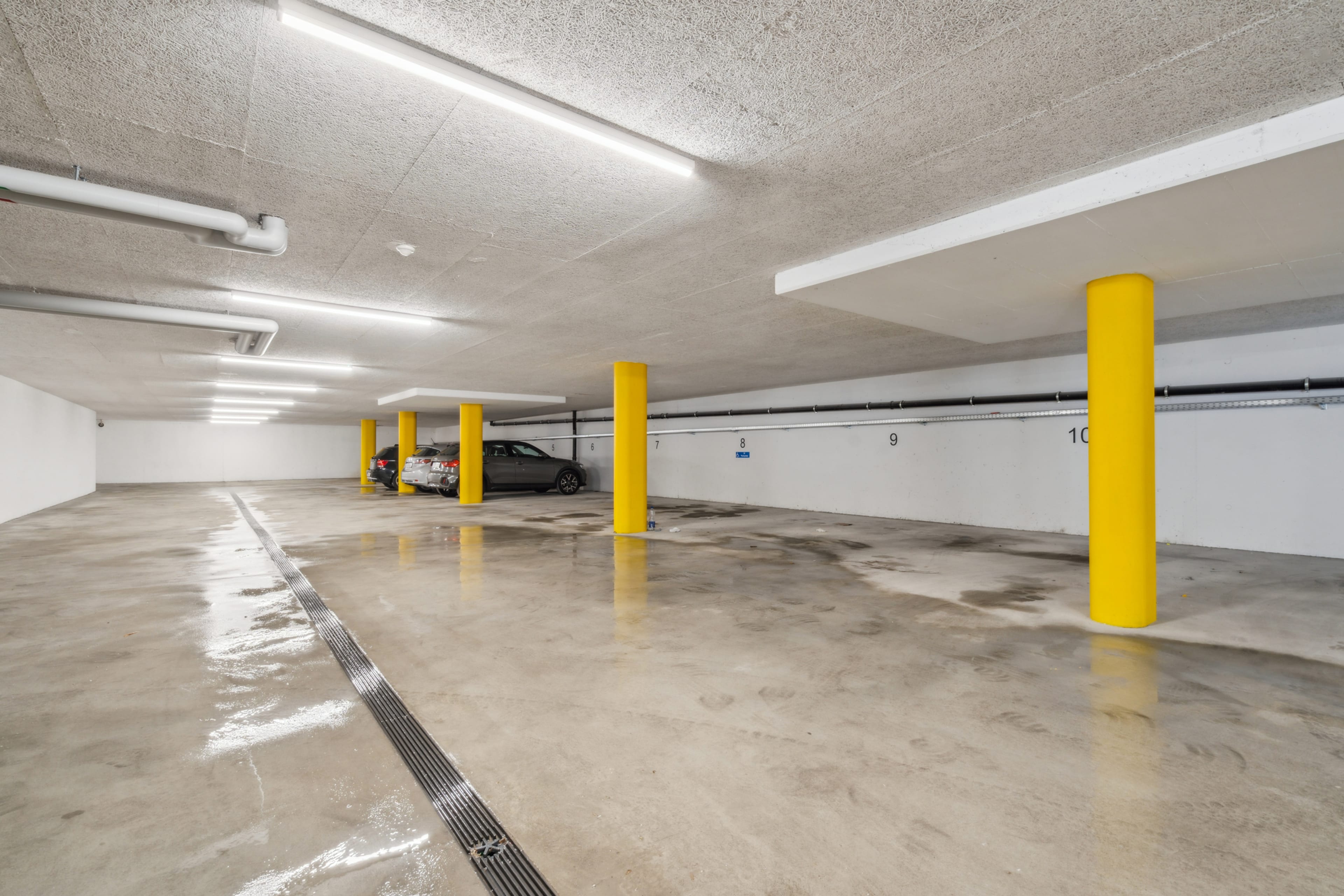 Exklusive Neubauwohnung mit grosser Terrasse in Schaffhausen - 14