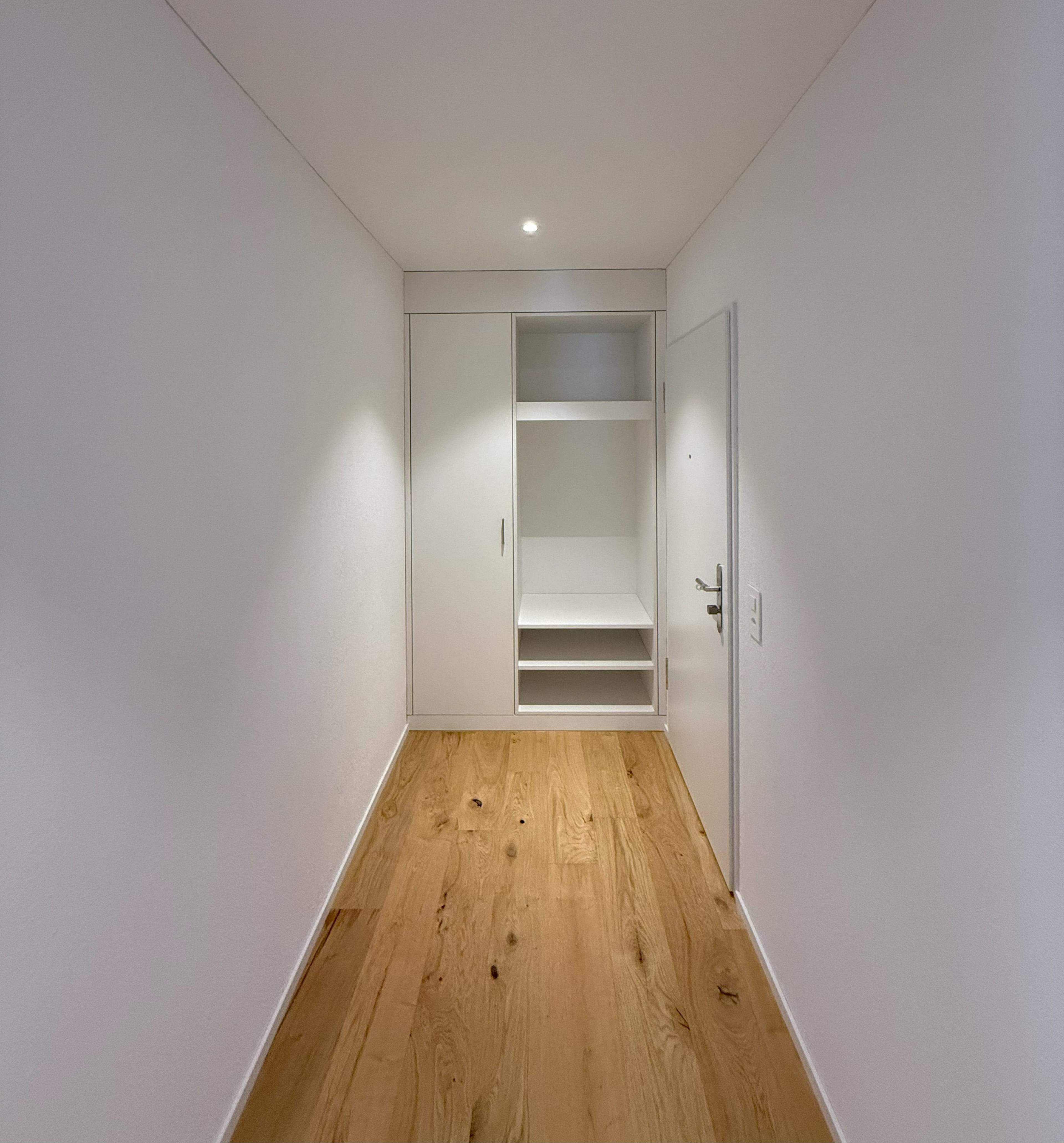 Exklusive Neubauwohnung mit grosser Terrasse in Schaffhausen - 3
