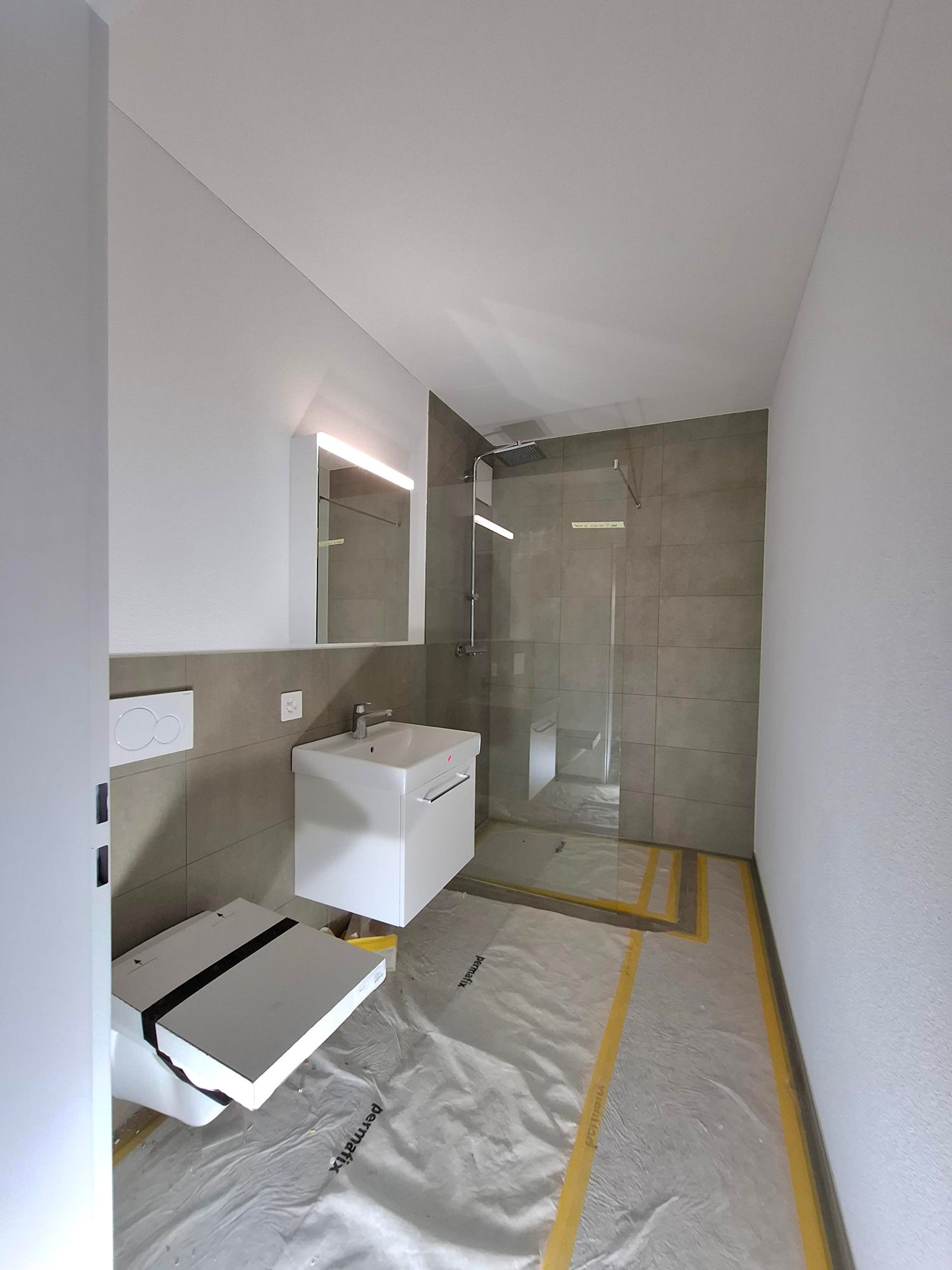 Hochwertige Neubauwohnung mit geräumigem Balkon in Schaffhausen - Bild 3