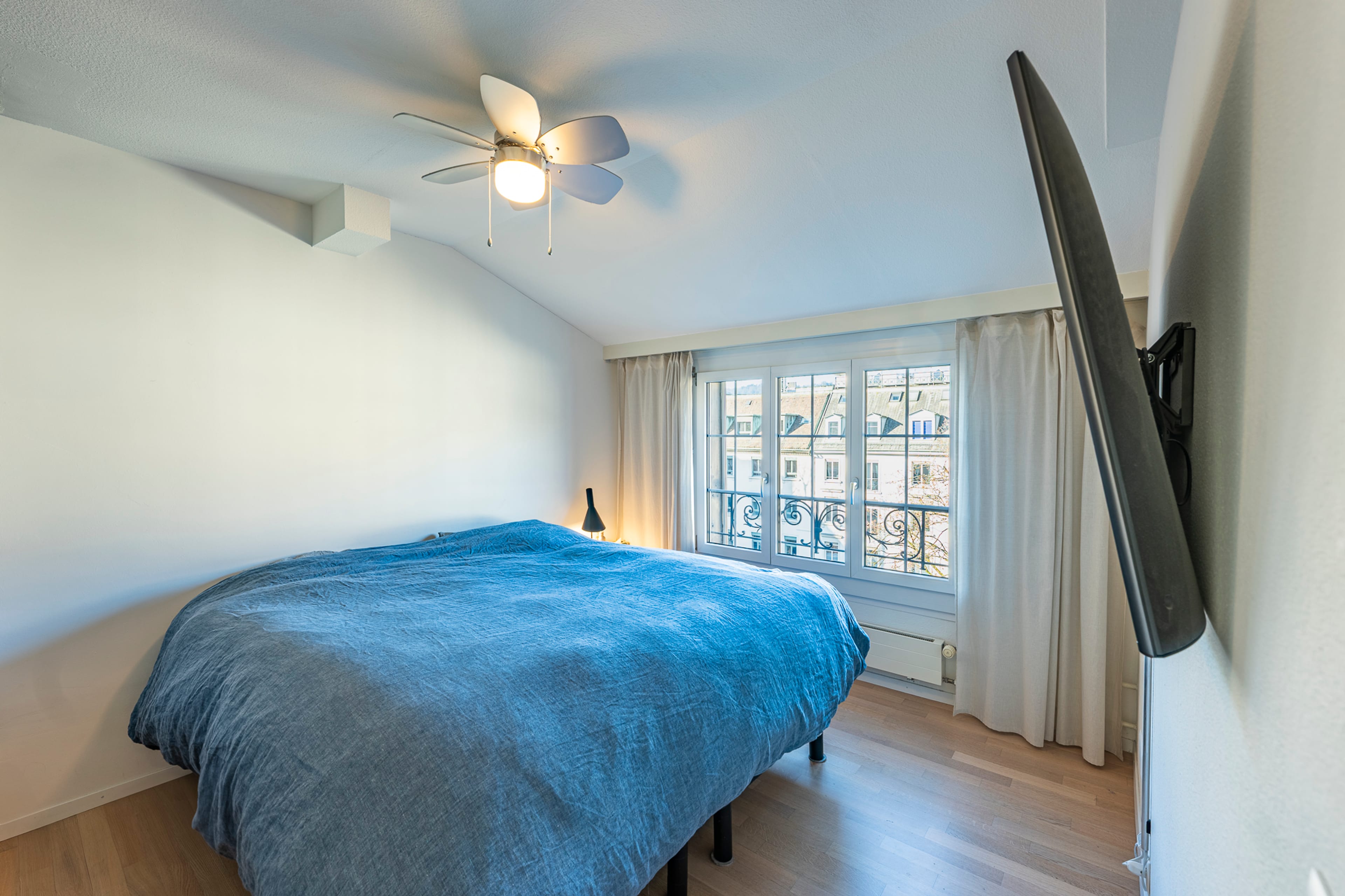 4.5-Zimmer-Dachmaisonettewohnung an der Fraumünsterstrasse - 5