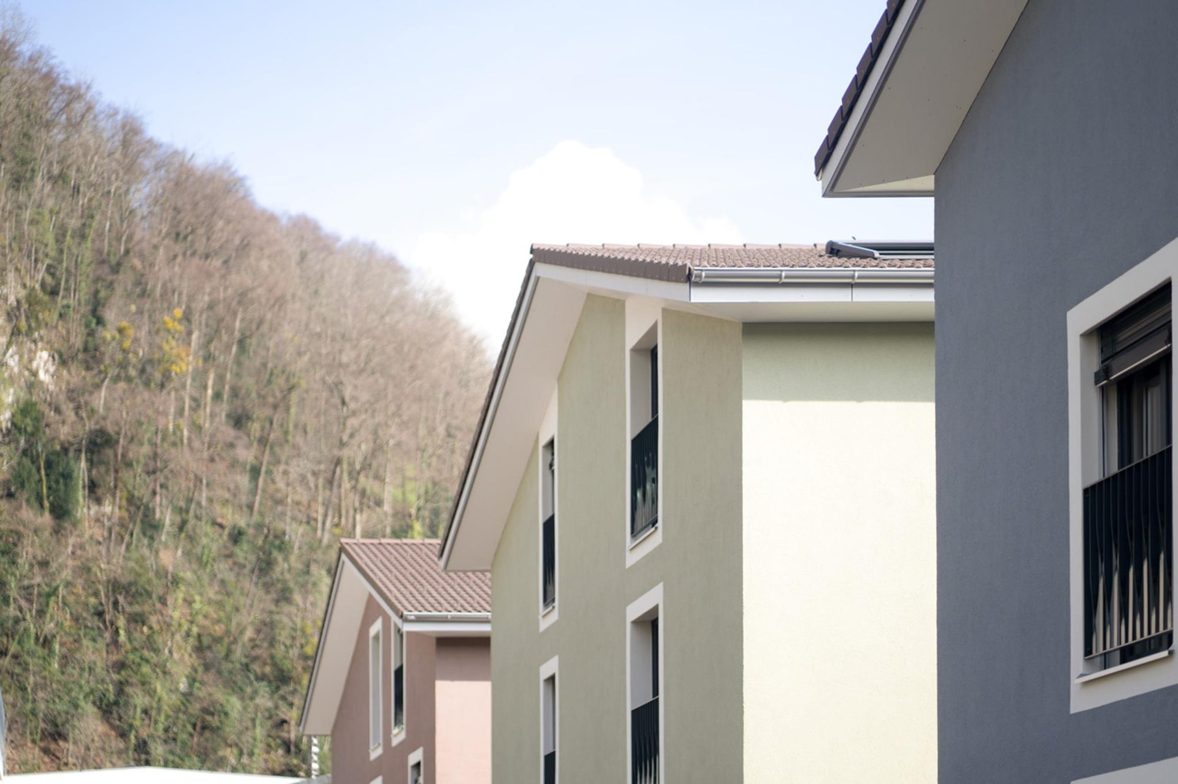 Erstbezug - Moderne 4.5 Zimmer Gartenwohnung mit idyllischem Charme - 2