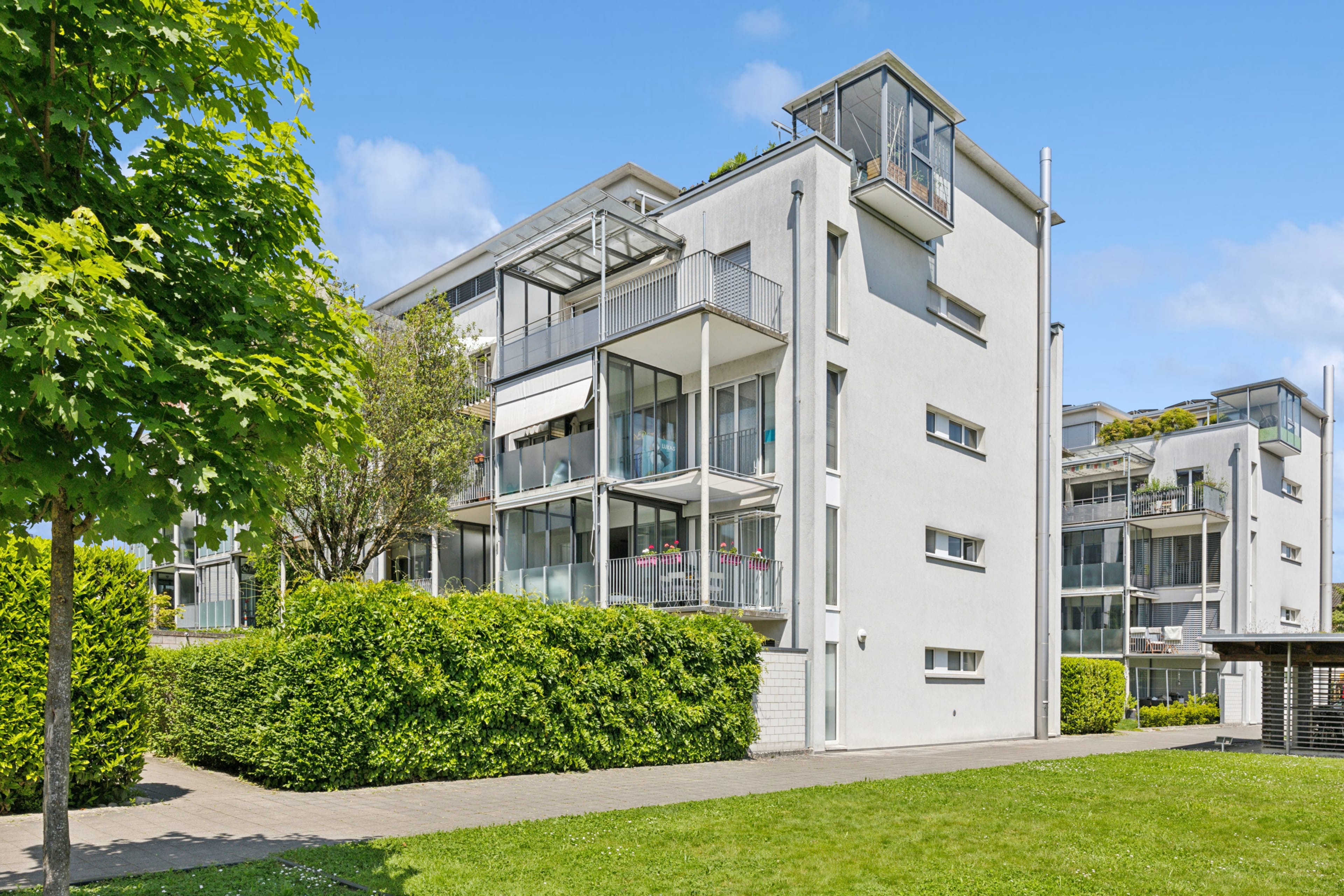 Helle und sehr gepflegte 5.5-Zimmer-Wohnung in Suhr - 24