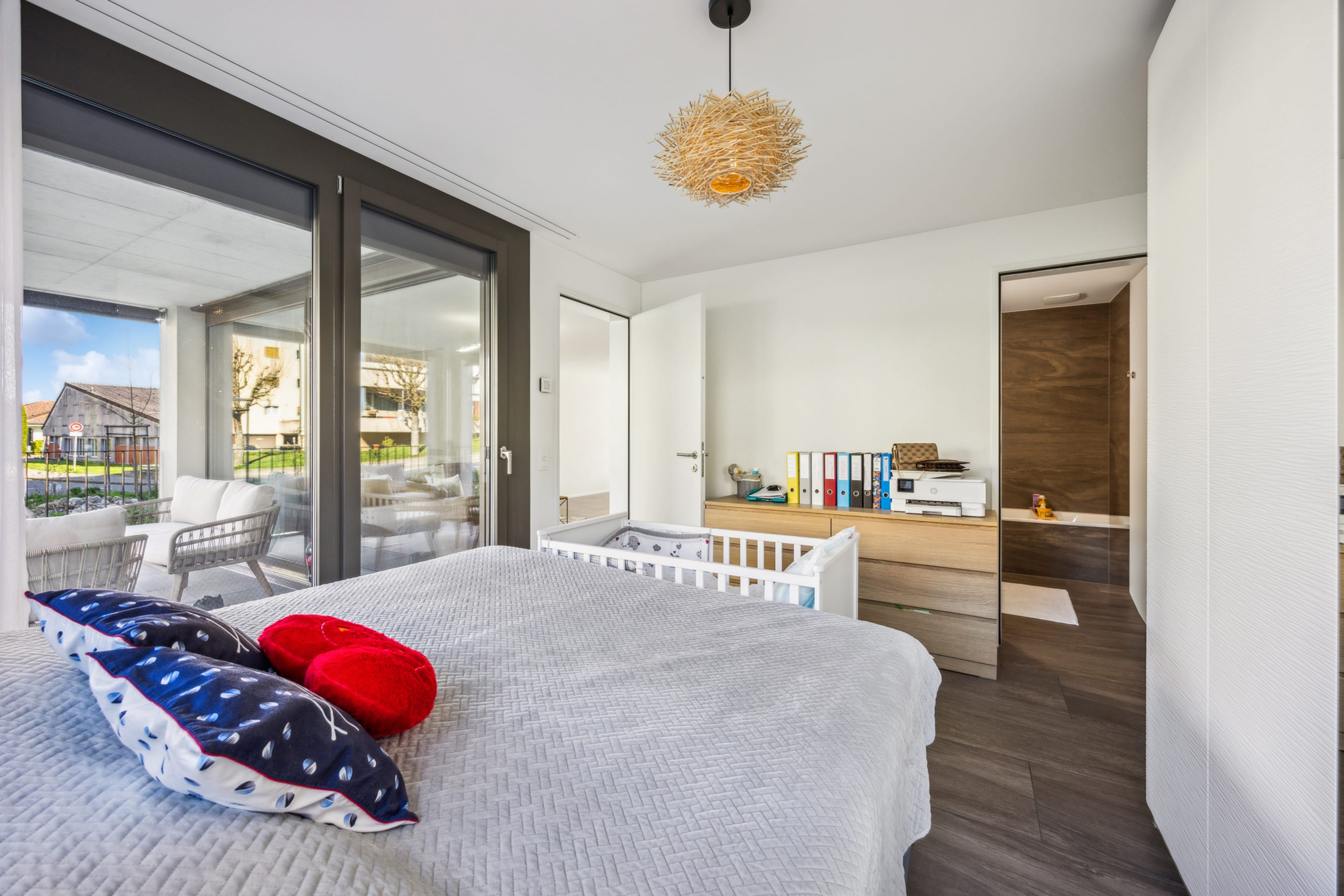 Moderne 3.5-Zimmer-Wohnung an zentraler Lage in Menziken - Bild 6