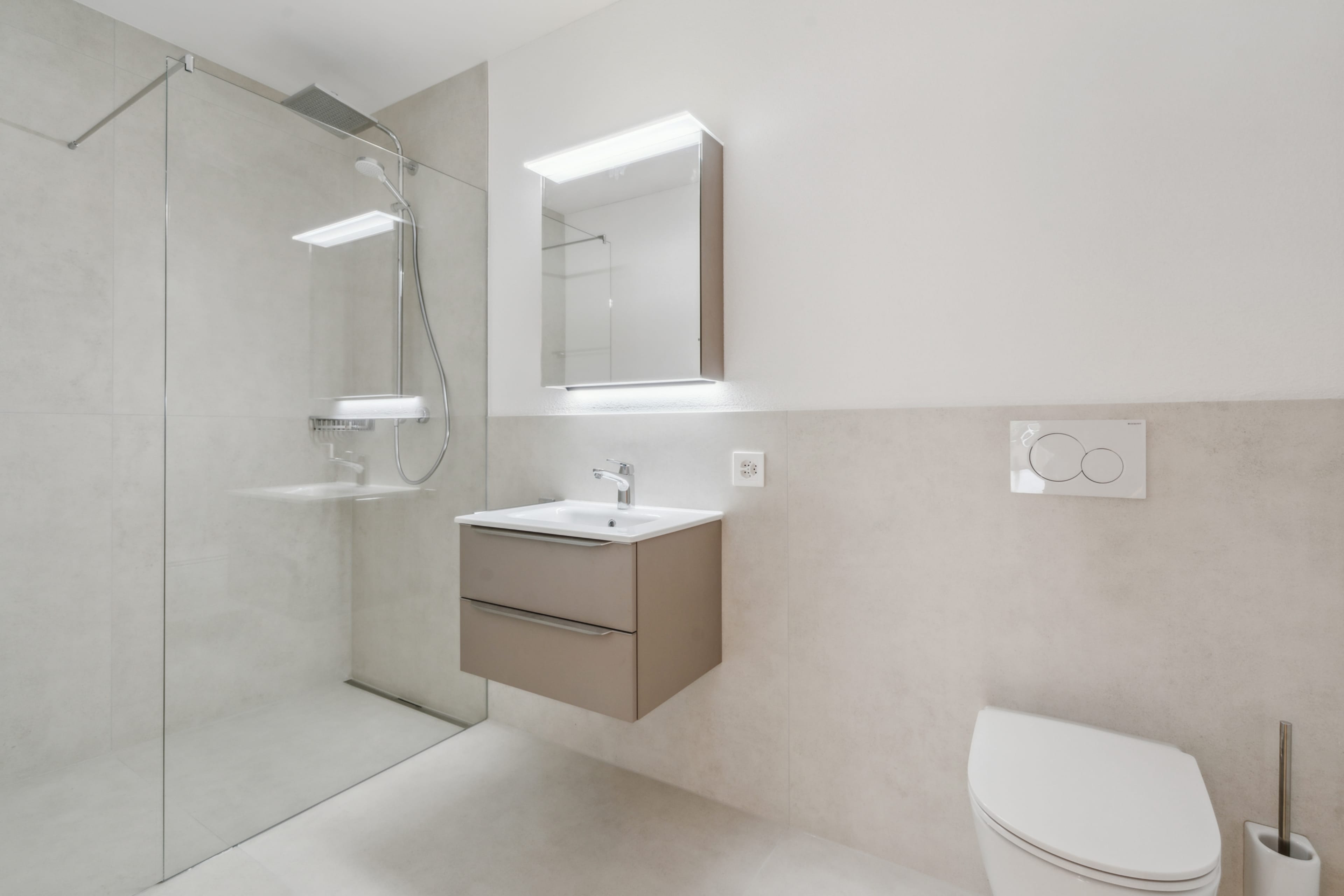Neubau-Wohnung mit grosser Terrasse und exzellenter Ausstattung - 12
