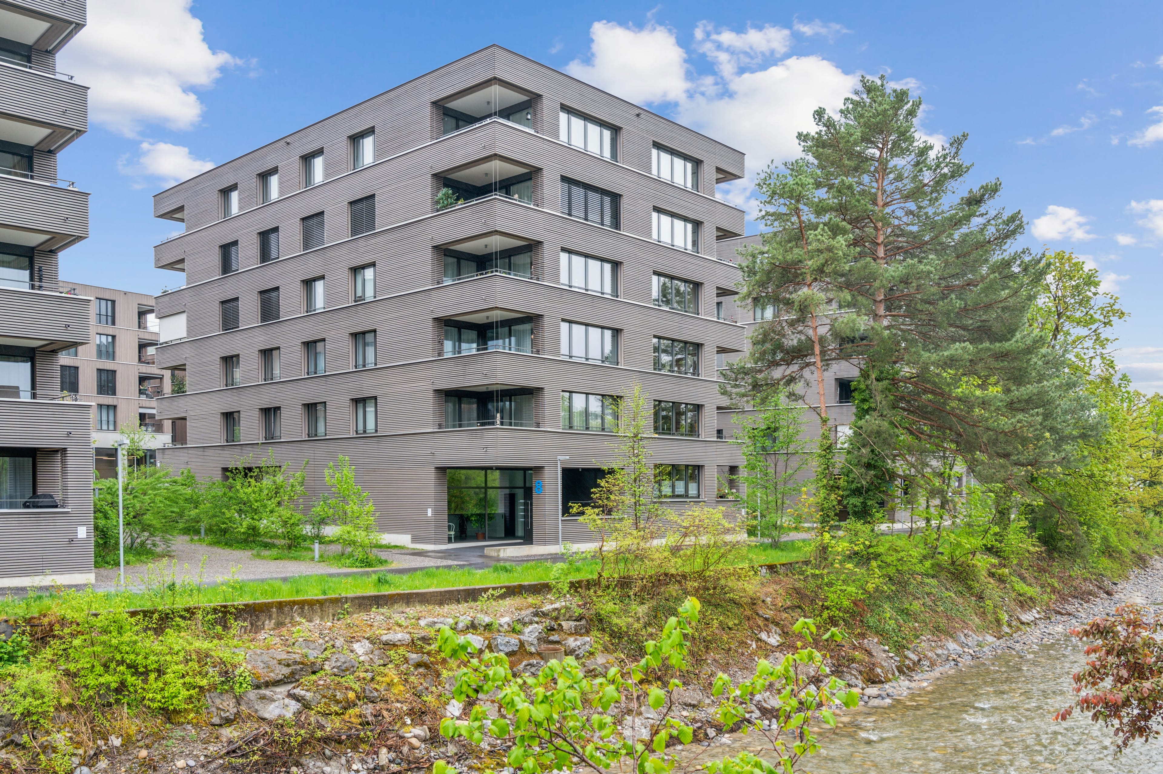 Design trifft Gemütlichkeit – 2.5-Zimmer-Wohnung in Steffisburg - Bild 1