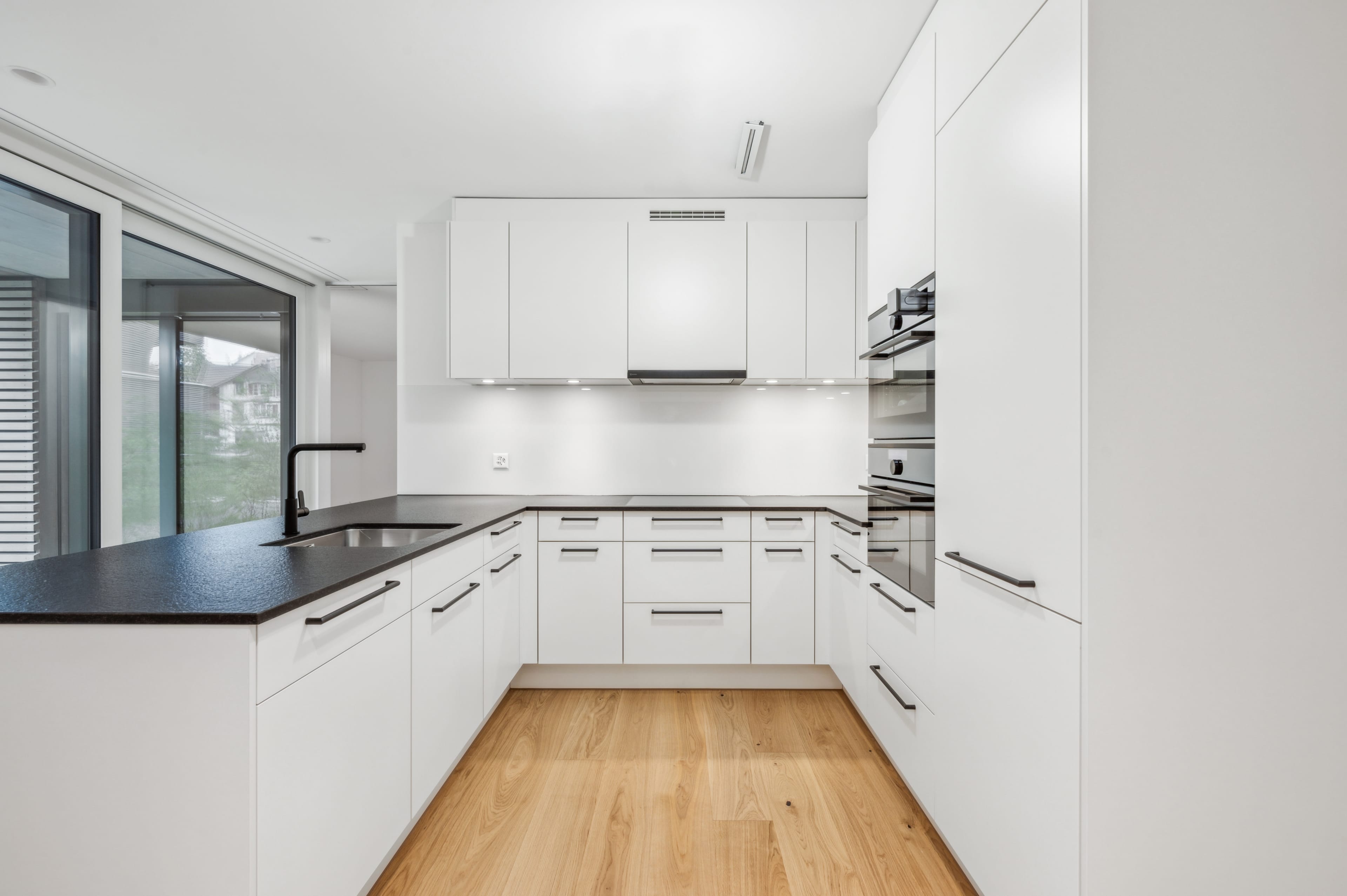 Design trifft Gemütlichkeit – 2.5-Zimmer-Wohnung in Steffisburg - 7