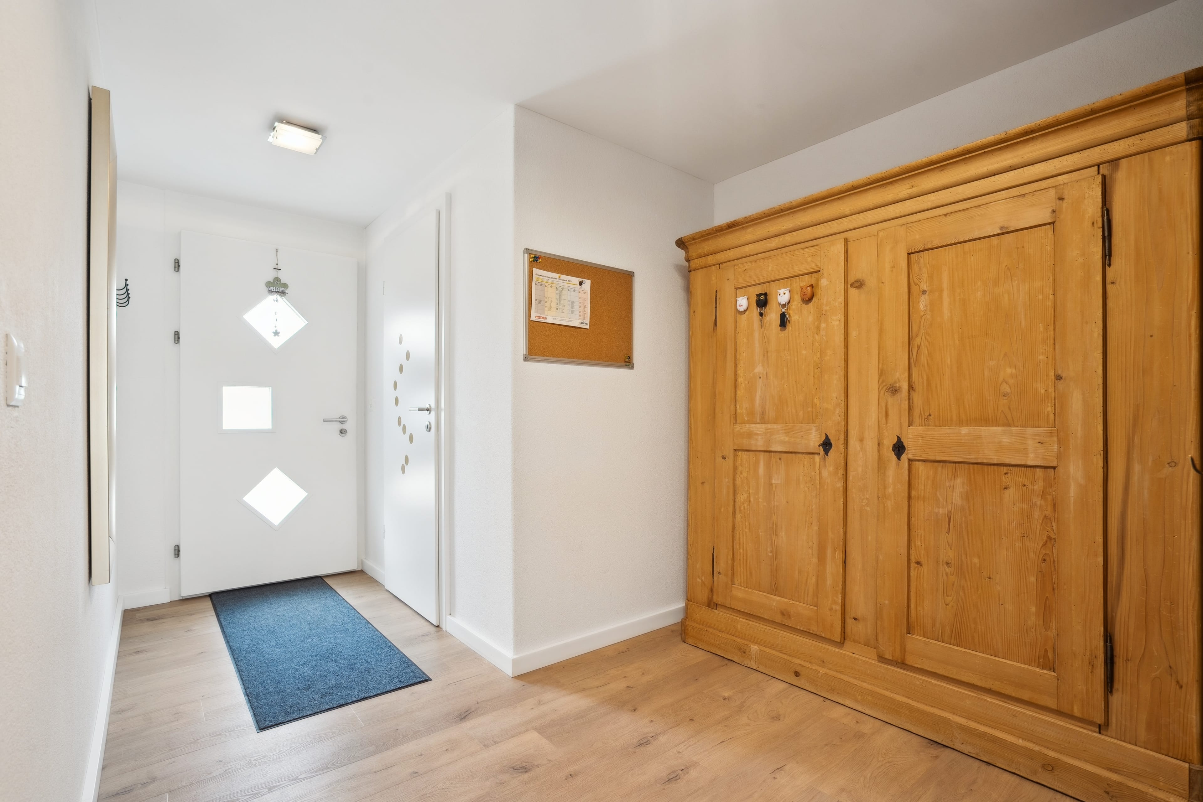 Charmantes 5,5 Zimmer Reihenhaus in Gross kaufen - Bild 1