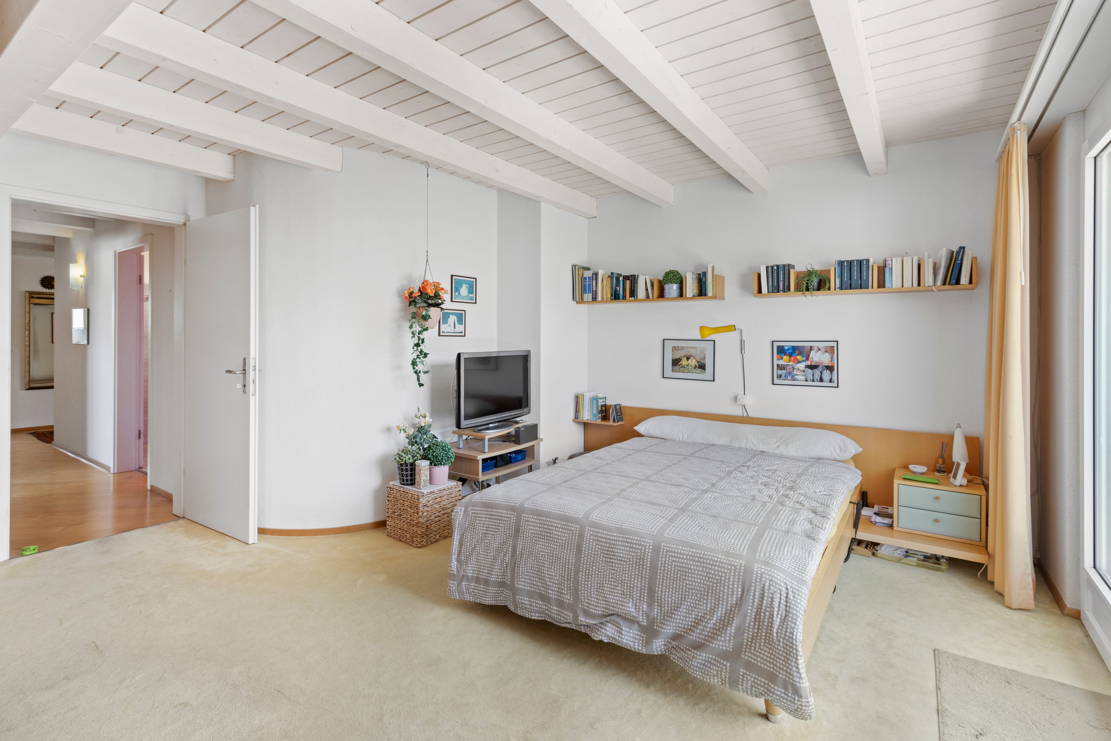 Schicke Dach-
Maisonettewohnung
mit sonnigem Balkon - 9