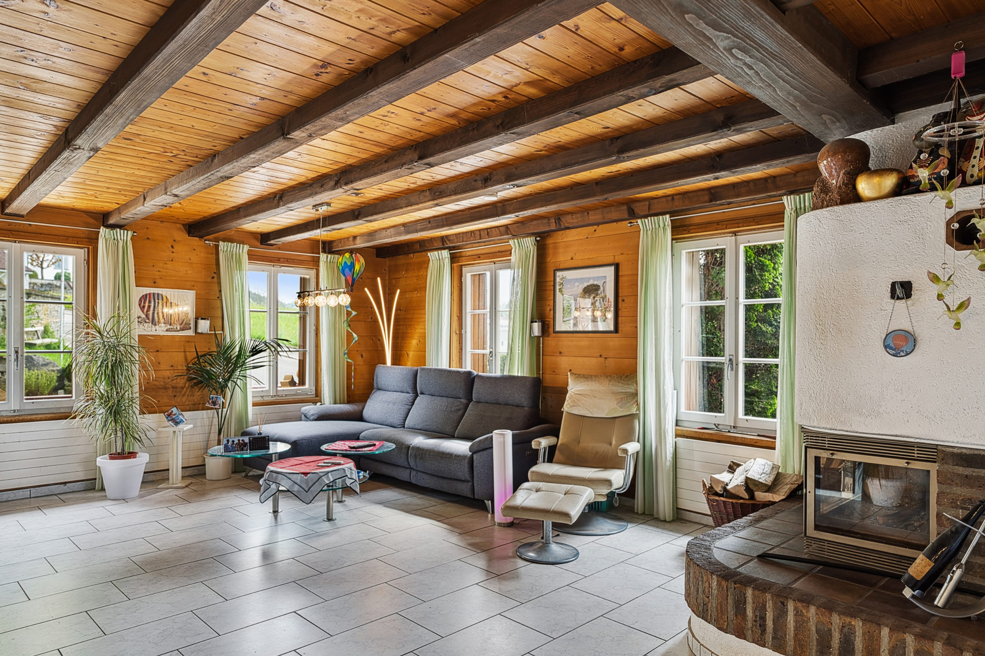 6.5 Zimmerwohnhaus mit Gartenparadies. Geeignet auch als Tierpension. - Bild 6