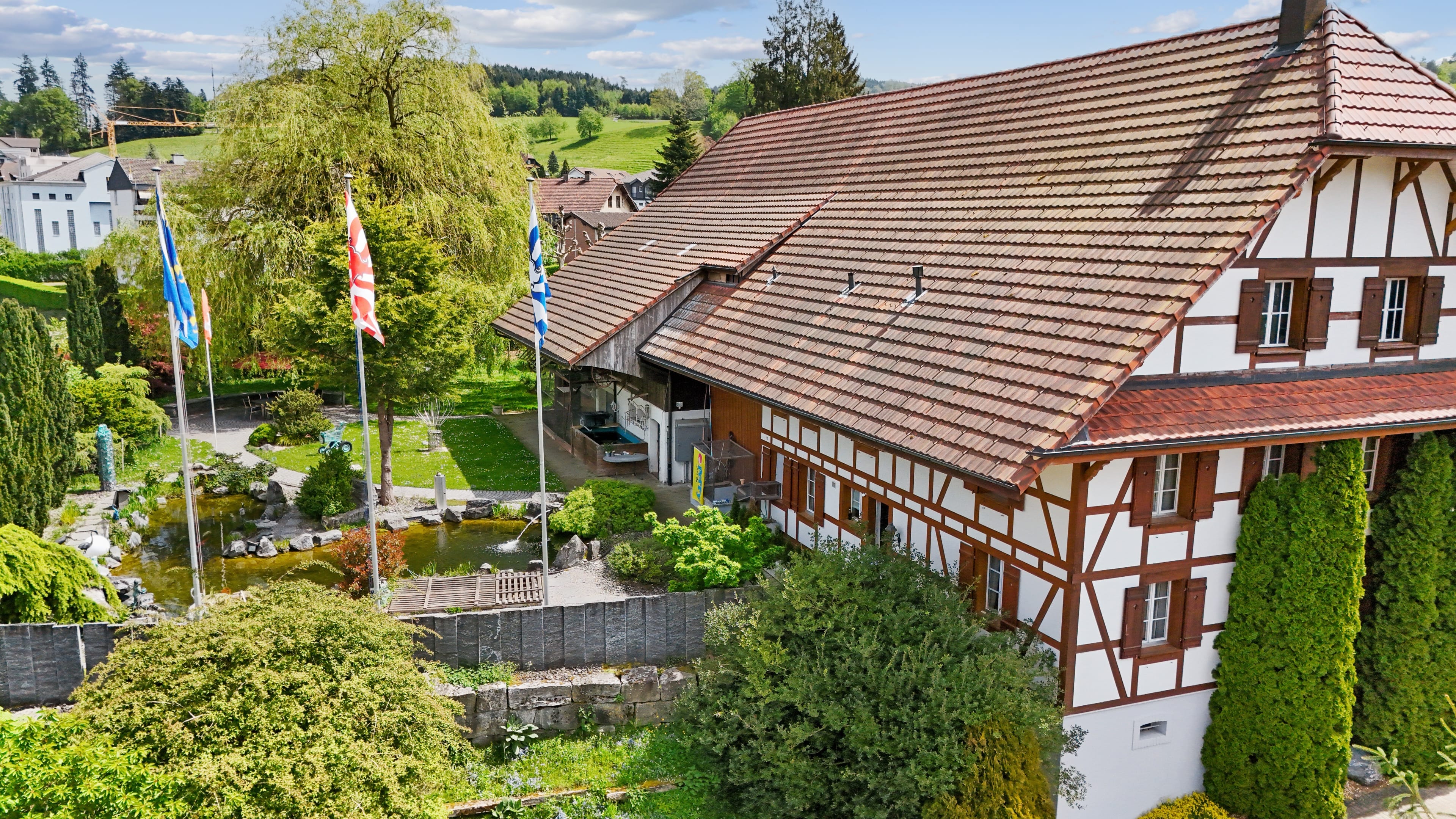6.5 Zimmerwohnhaus mit Gartenparadies. Geeignet auch als Tierpension. - Bild 3