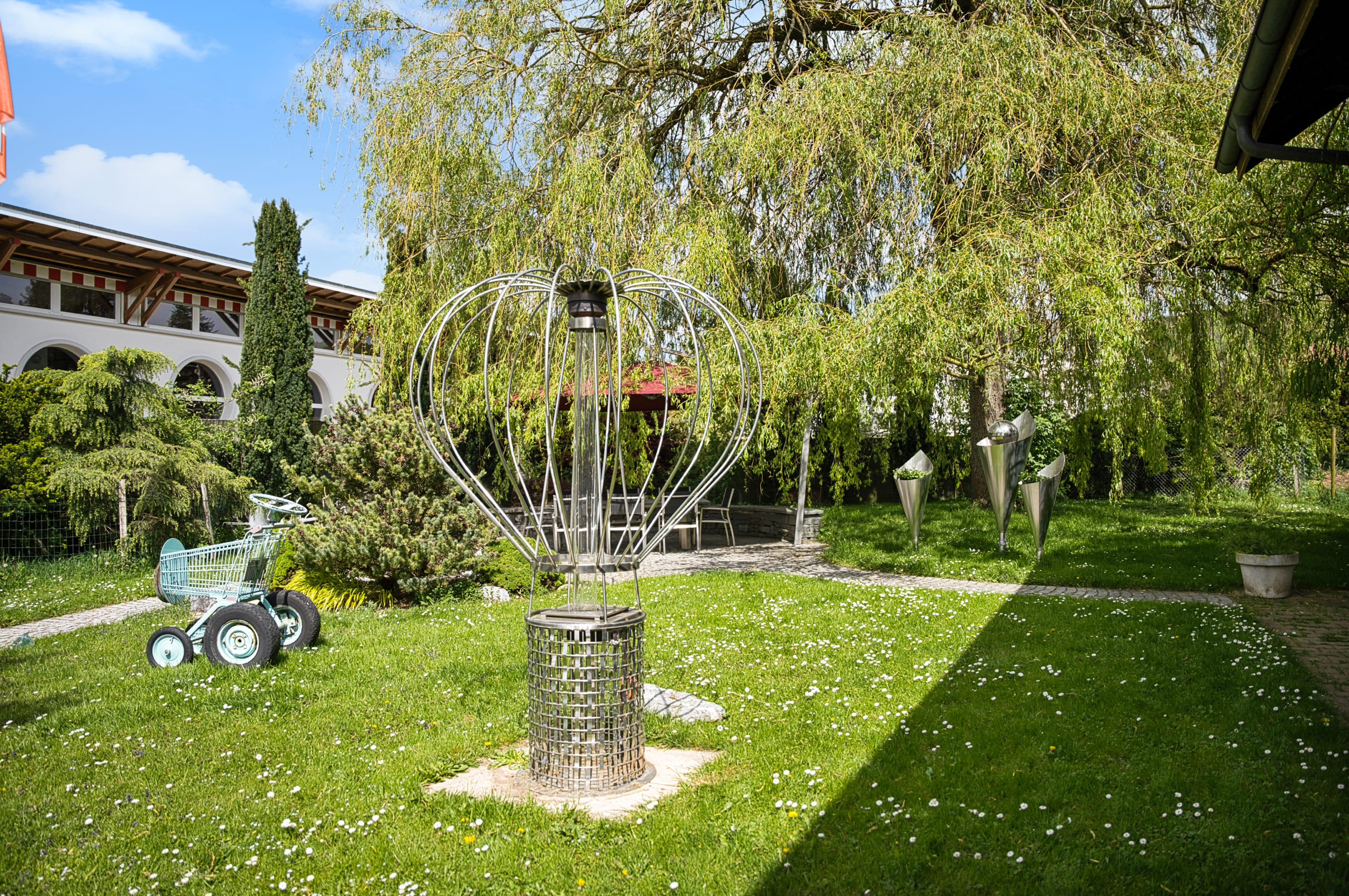 6.5 Zimmerwohnhaus mit Gartenparadies. Geeignet auch als Tierpension. - Bild 5