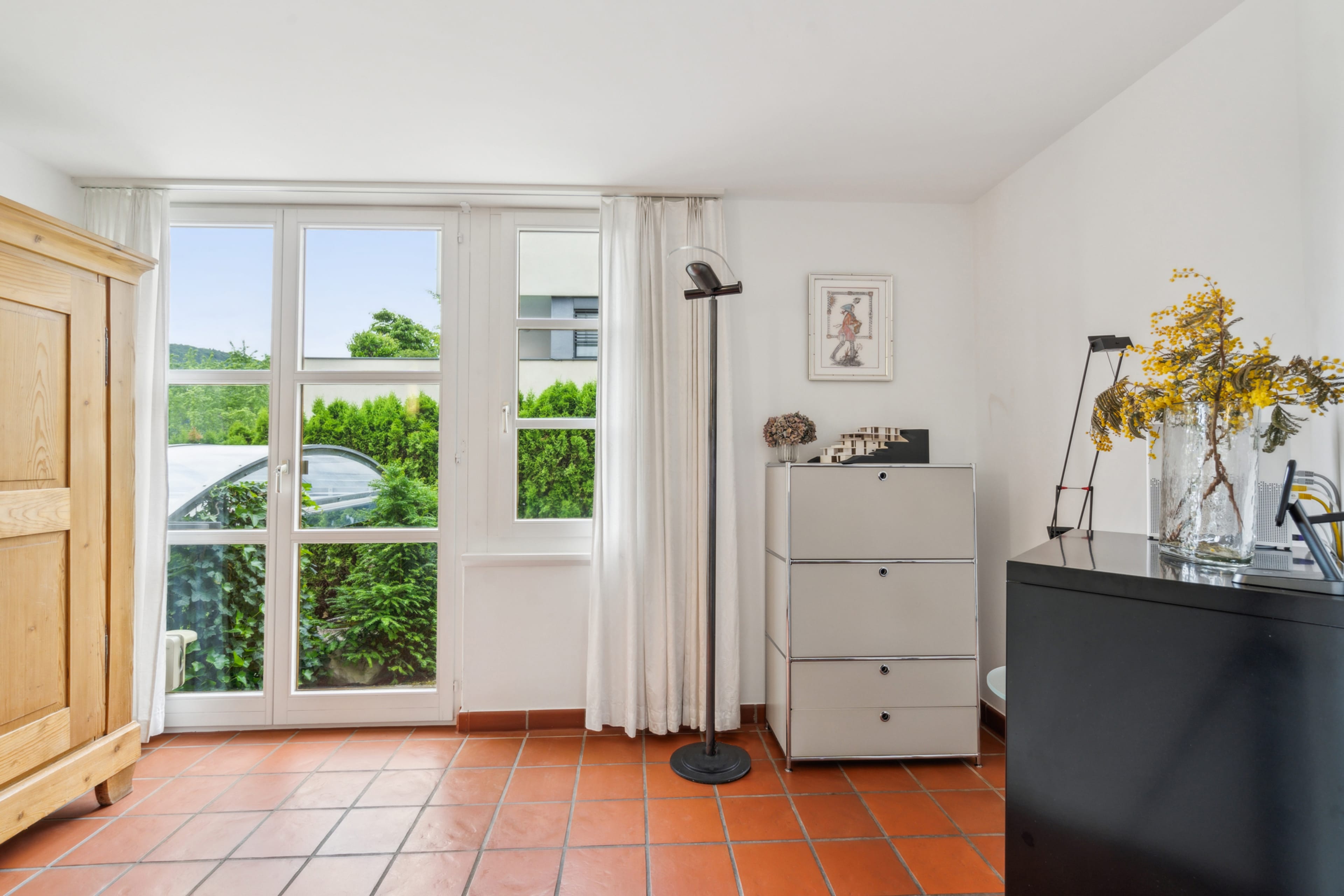 Charmantes Einfamilienhaus in sonniger Hanglage mit grossem Garten - 17