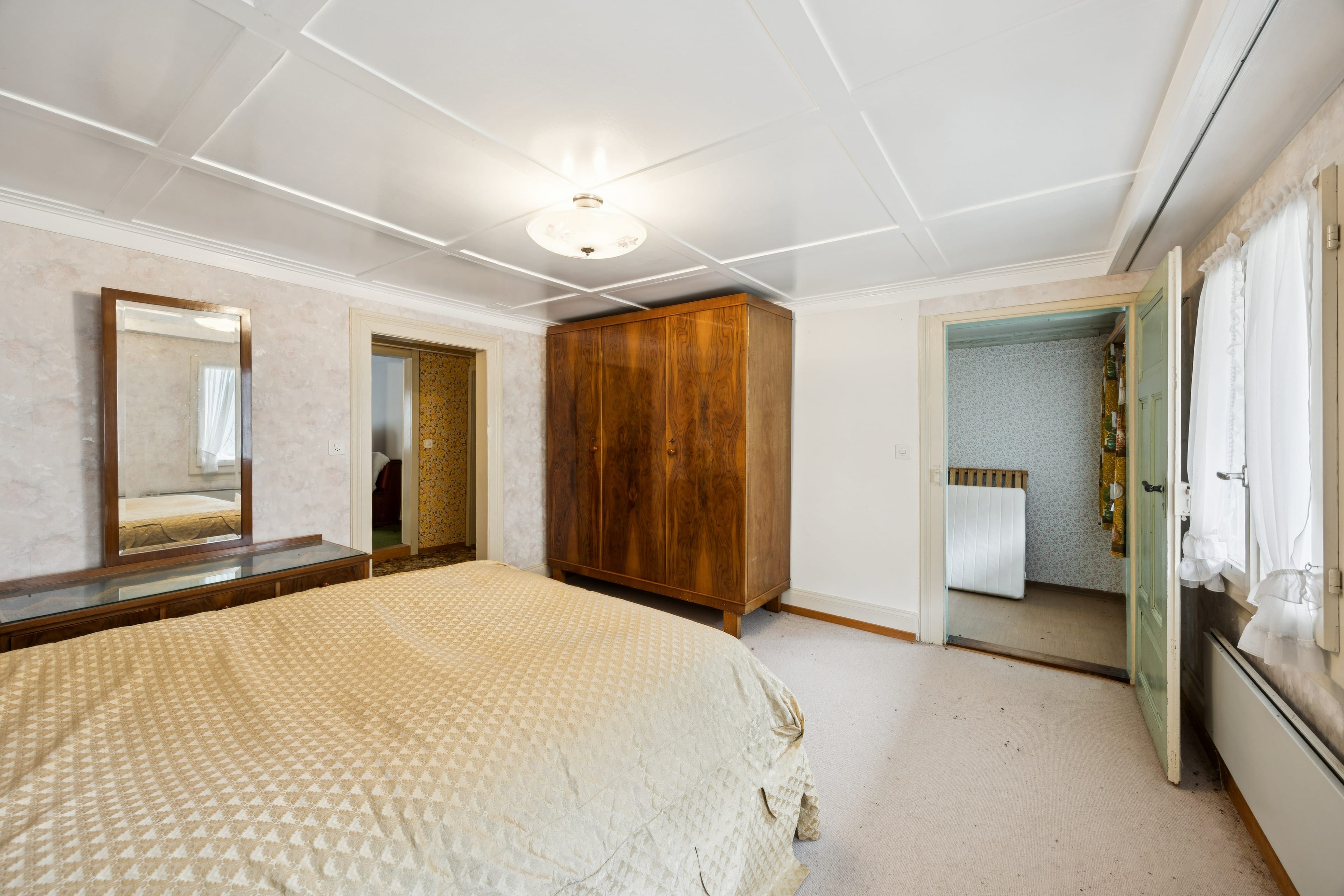 Grosszügiges 7-Zimmer-Haus in Leibstadt mit grosser Dachterrasse und viel Potenzial - 7
