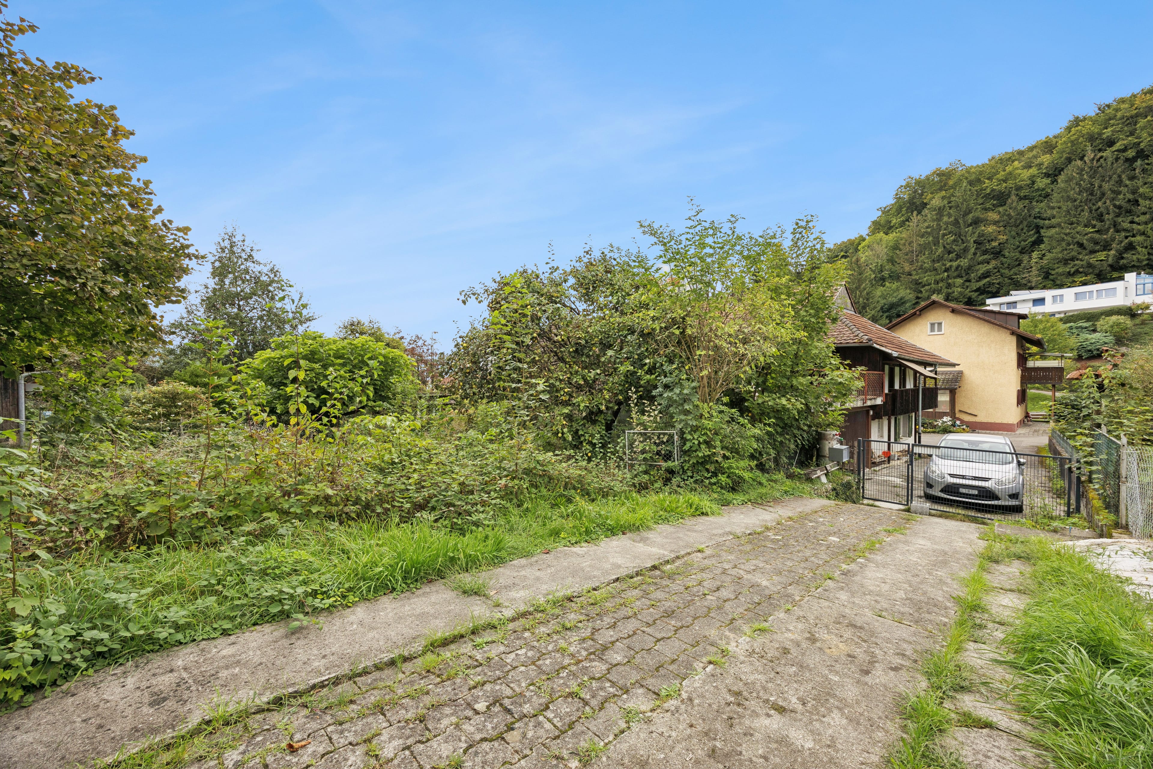 Grosszügiges 7-Zimmer-Haus in Leibstadt mit grosser Dachterrasse und viel Potenzial - 22