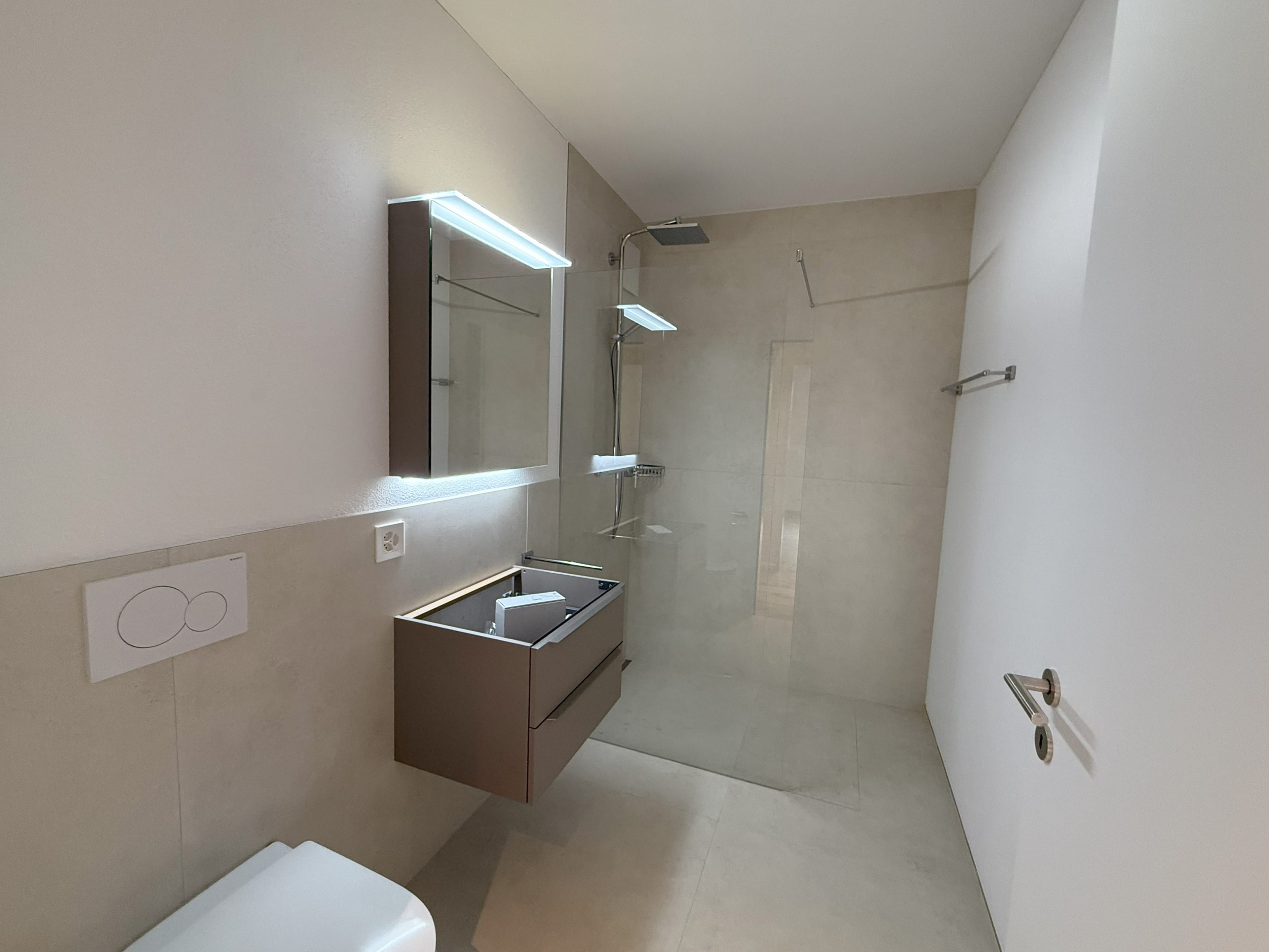 Erstbezug mit modernstem Komfort und stilvollem Ambiente - W14 - 7