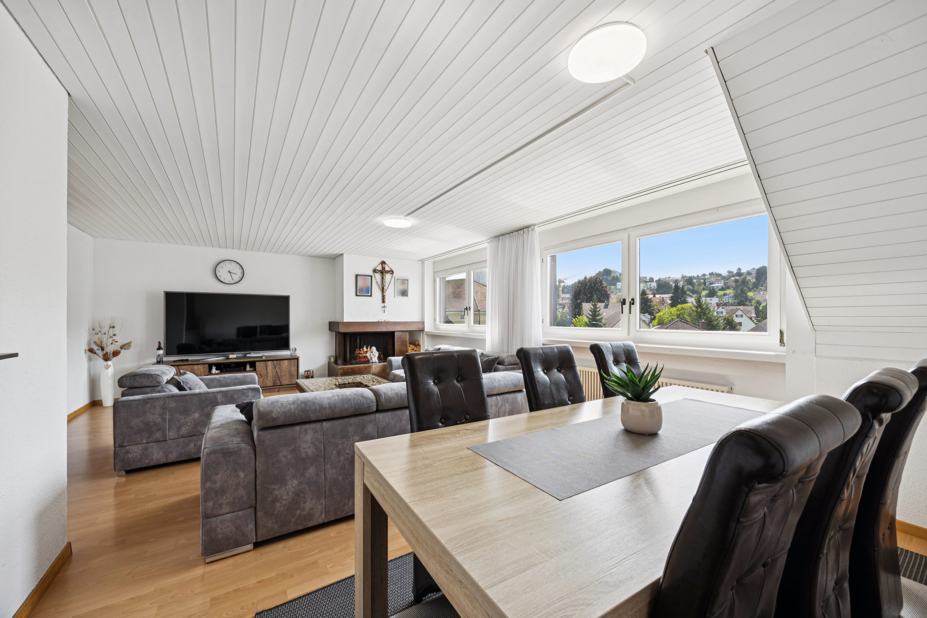 5.5-Zimmer-Duplex mit 160 m²: Platz wie im Einfamilienhaus, Komfort wie in einer Wohnung