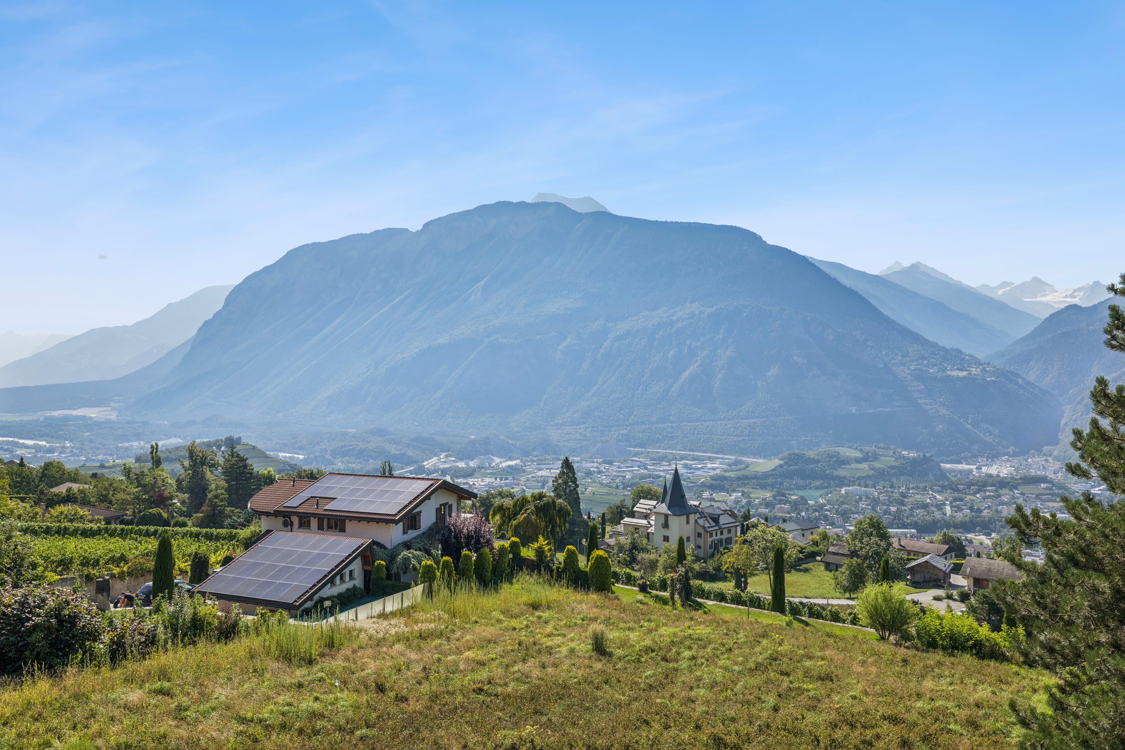 Charme trifft Panorama: 4.5-Zimmer-Wohnung mit Alpenblick - 10
