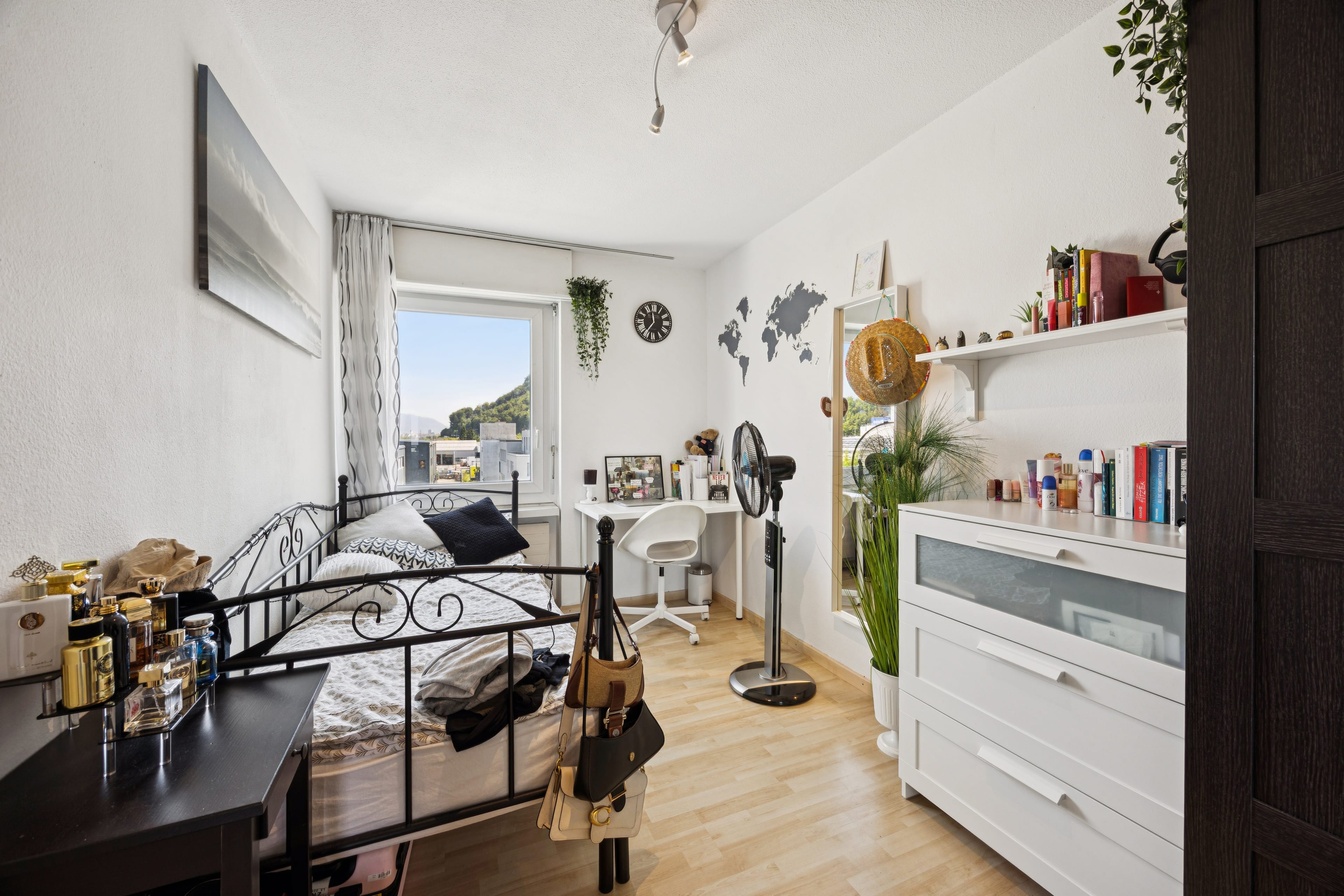 Grosszügige 6.5-Zimmer-Dachwohnung mit flexiblem Grundriss – teilbar in 3.5- und 4.5-Zimmer-Wohnung - 14