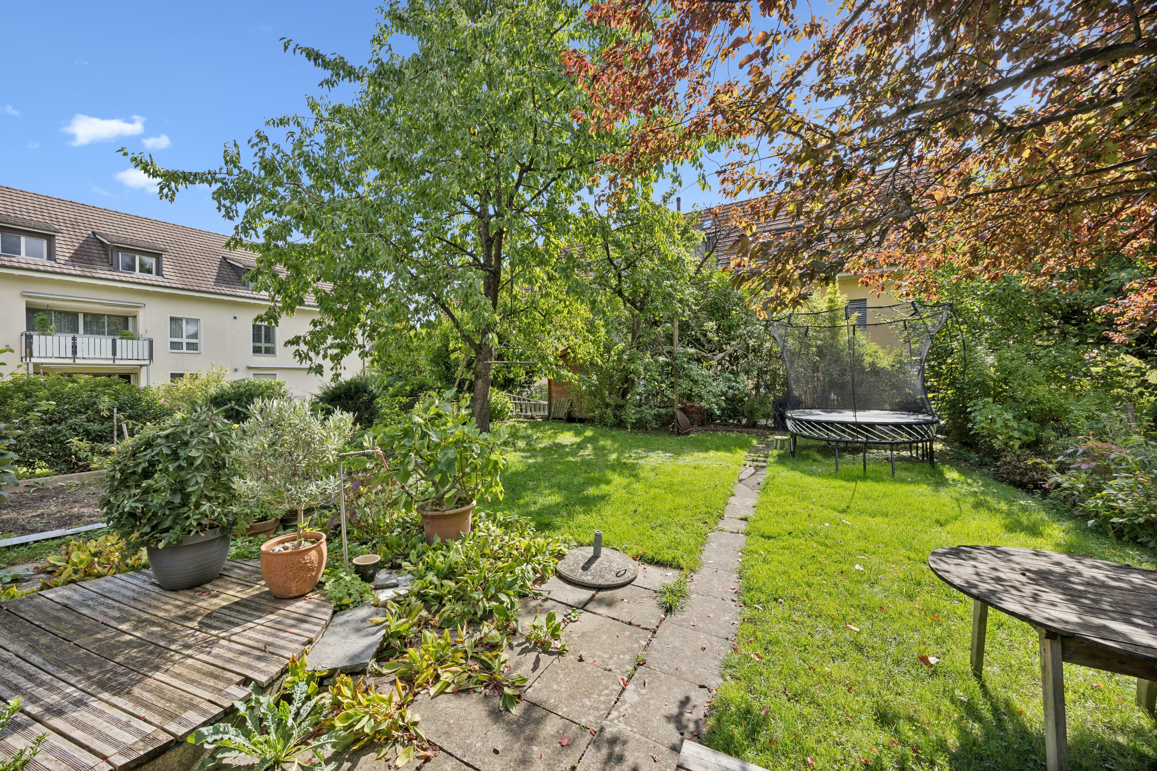 Familienfreundliches Haus mit grossem Gartenparadies - 31