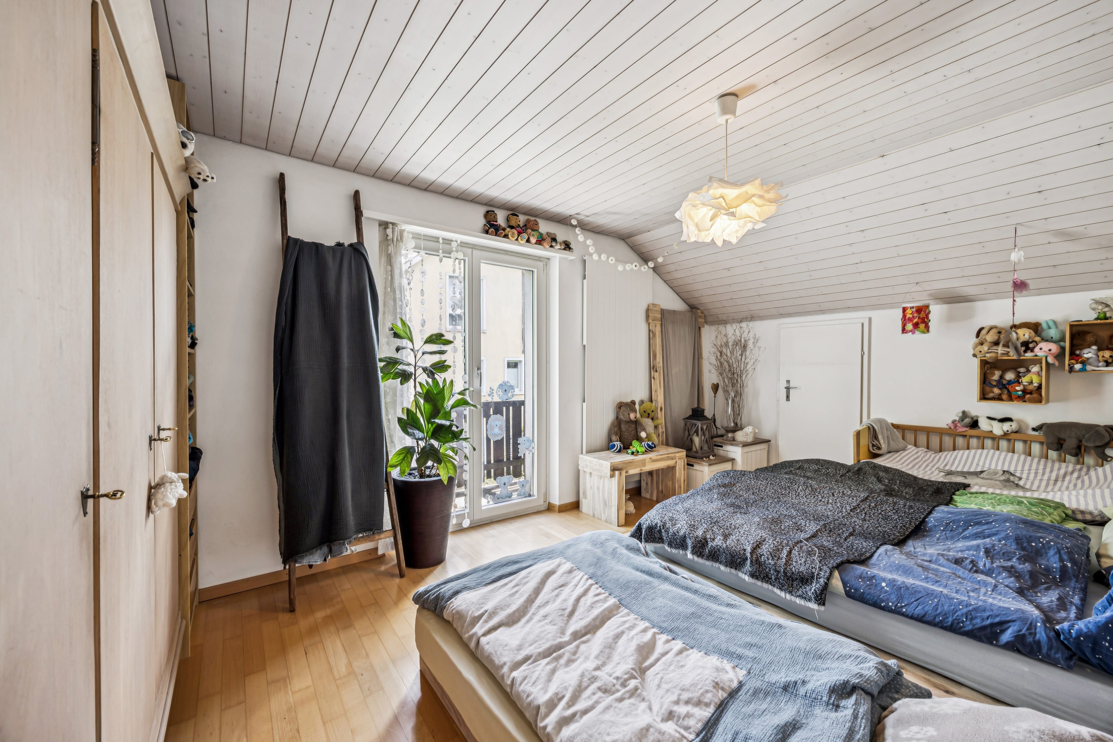 Familienfreundliches Haus mit grossem Gartenparadies - 19