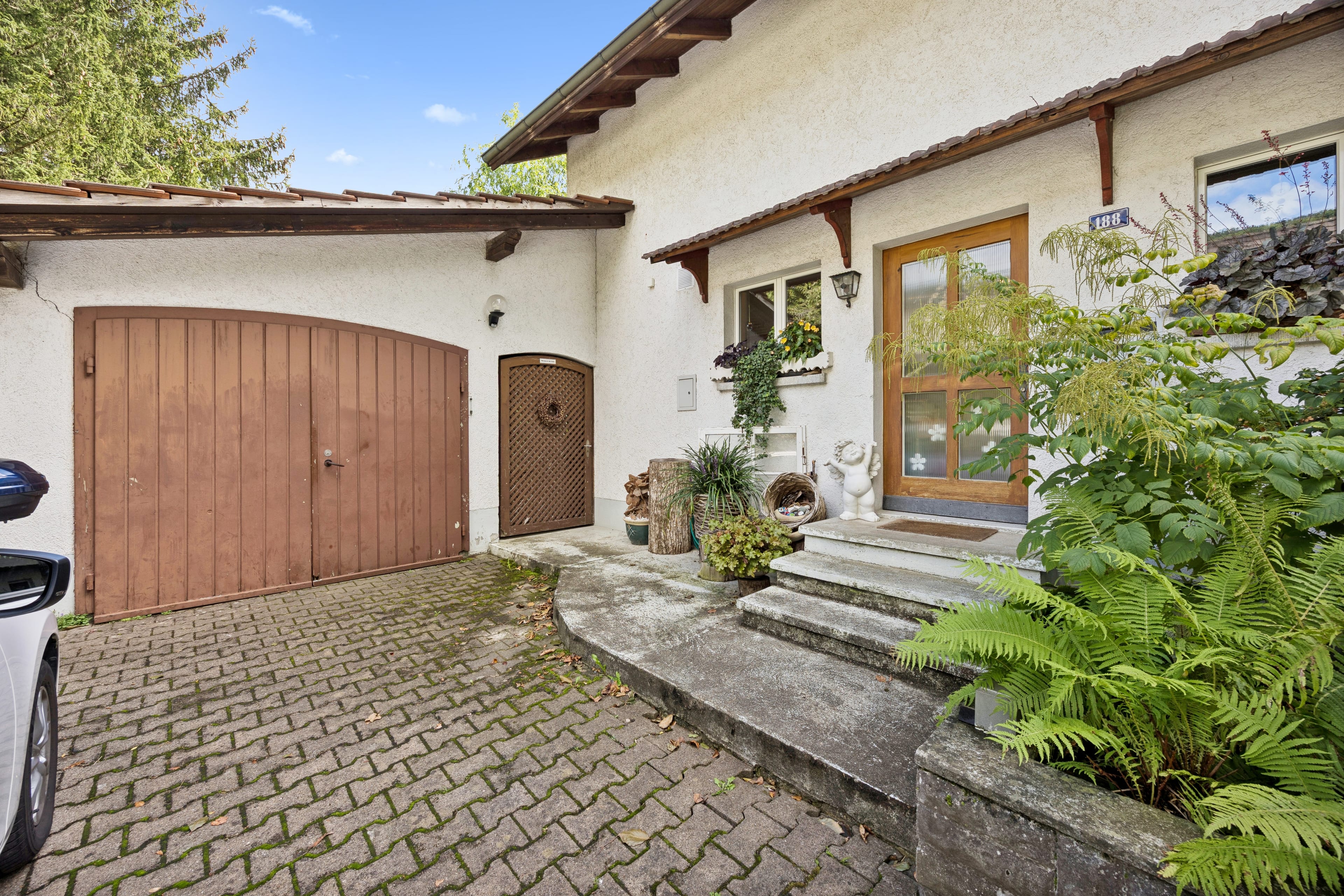 Familienfreundliches Haus mit grossem Gartenparadies - 34