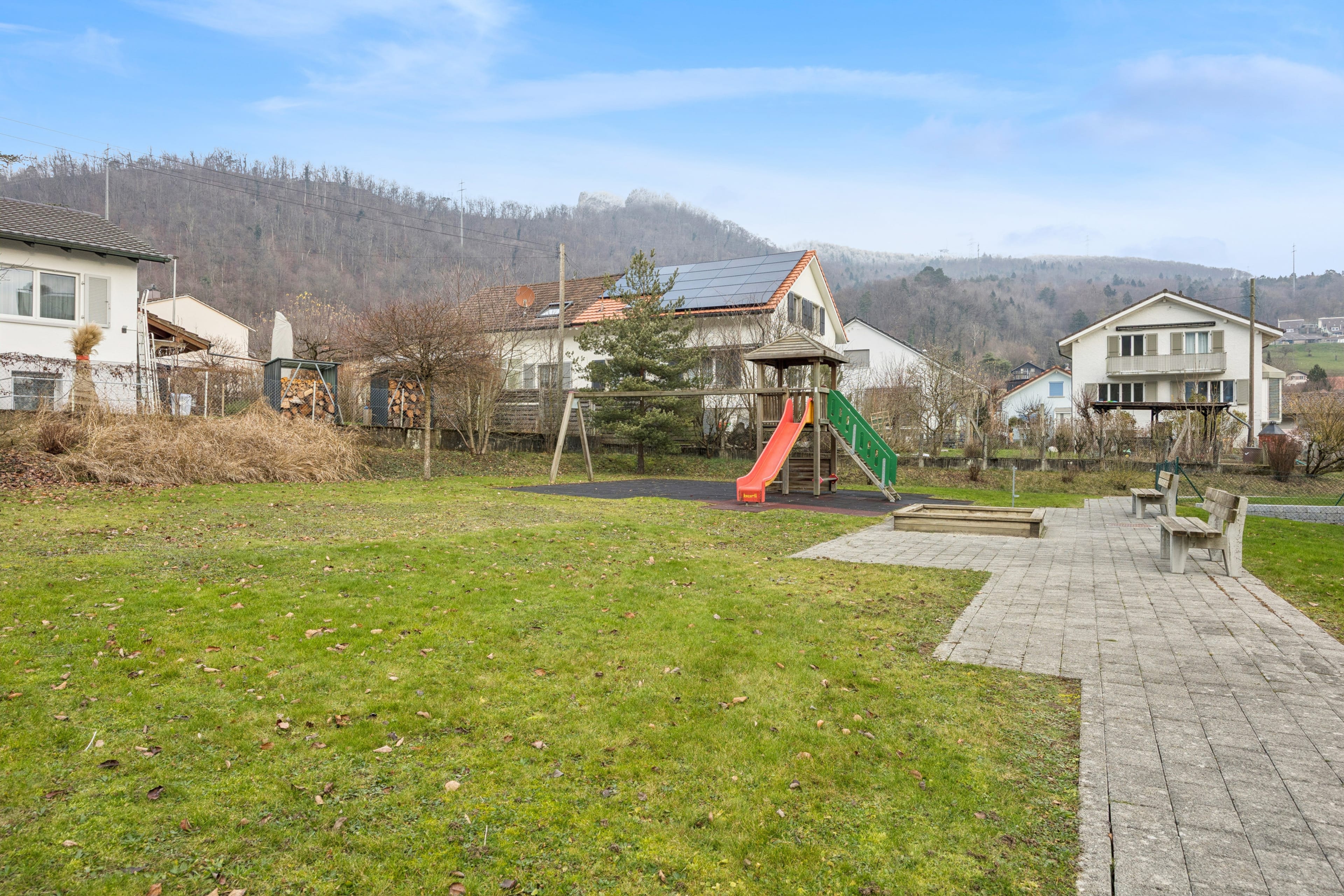 Trimbach: Sonnige 2.5-Zi.-Eigentumswohnung mit 43.6 m² Terrasse - 10