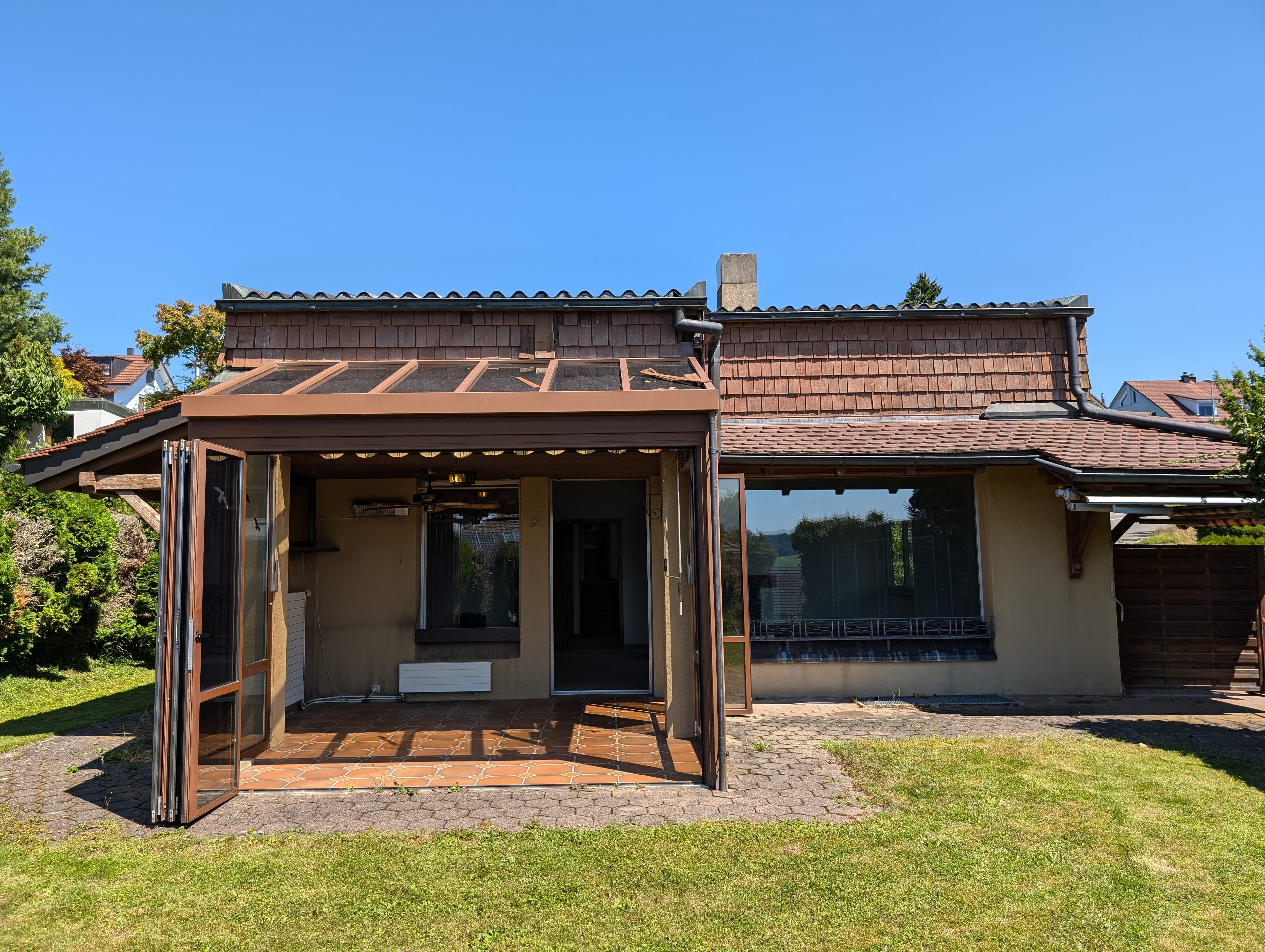 Freistehendes 5½ Zimmer-Einfamilienhaus - Bild 2