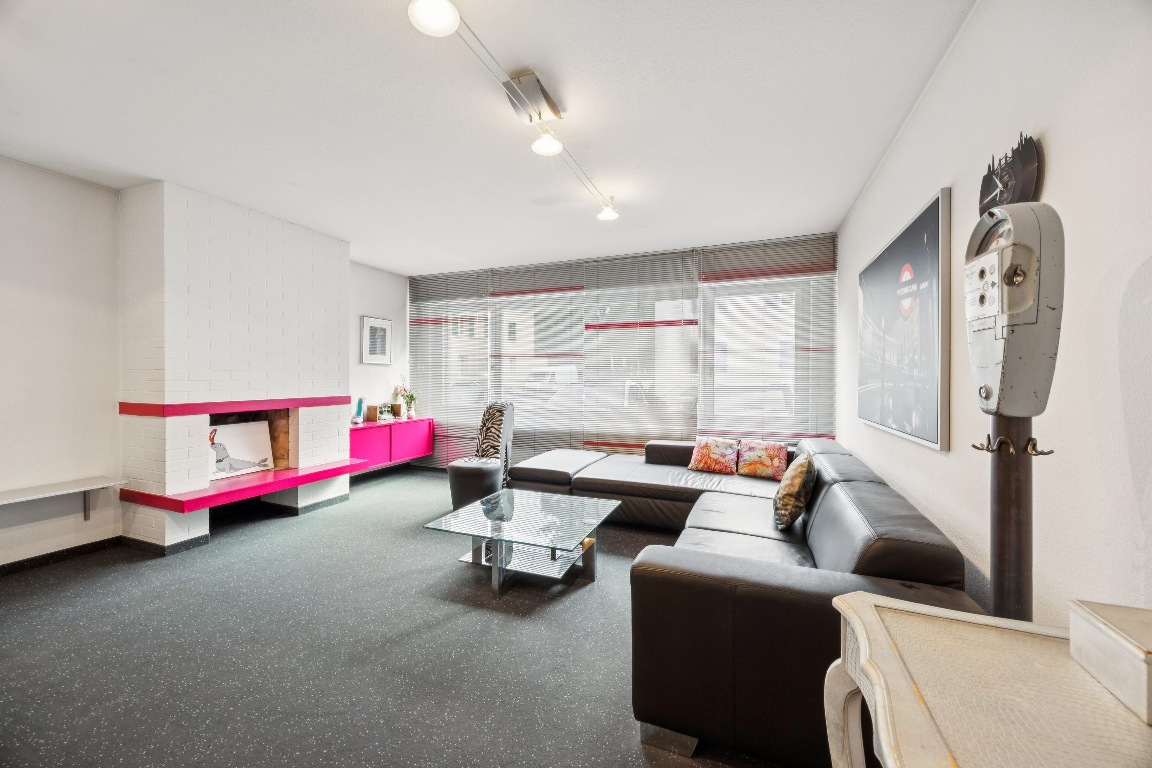 Vielseitiges Wohn- und Geschäftshaus - Oberentfelden, 10 Zimmer - Bild 6