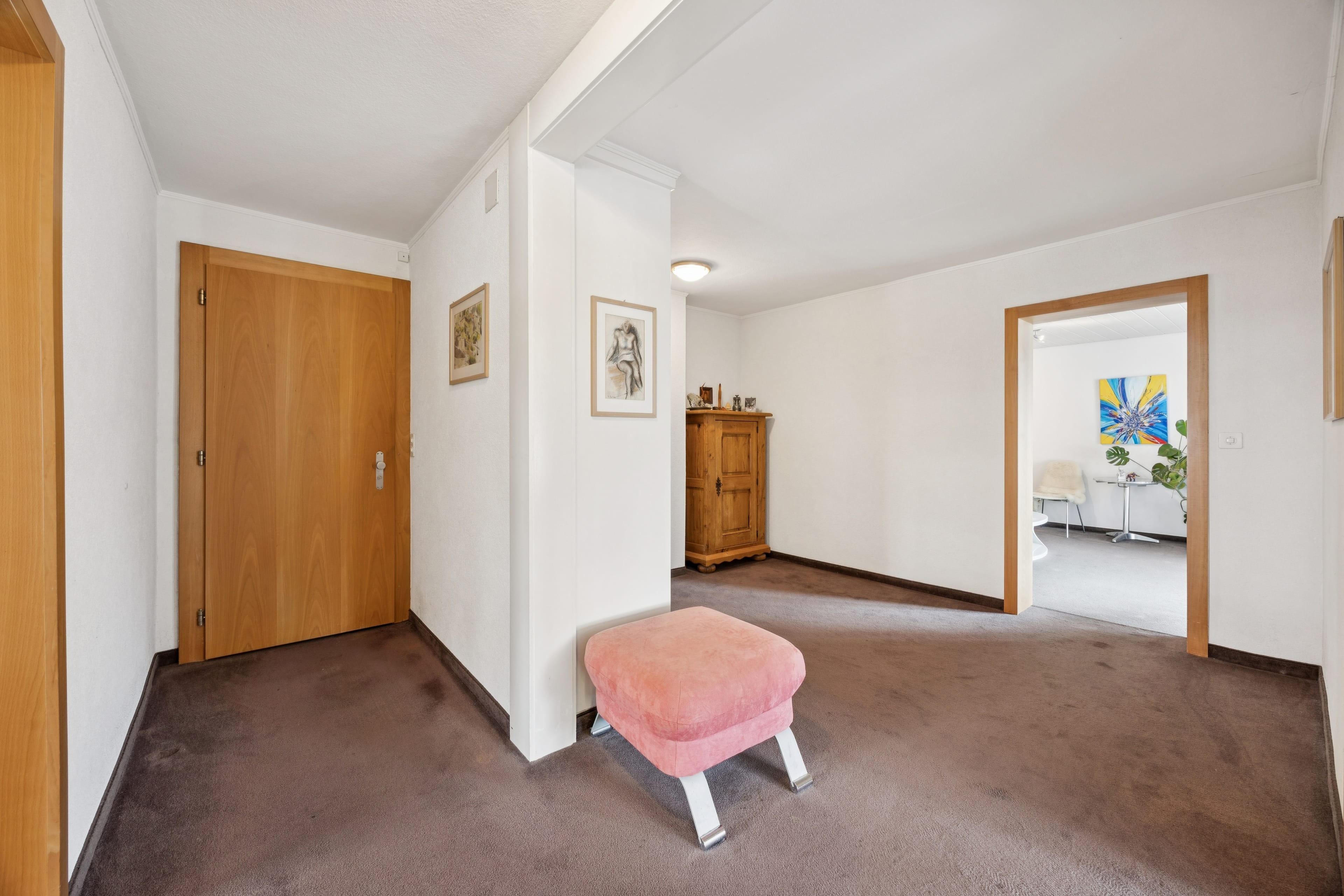 Vielseitiges Wohn- und Geschäftshaus - Oberentfelden, 10 Zimmer - 33