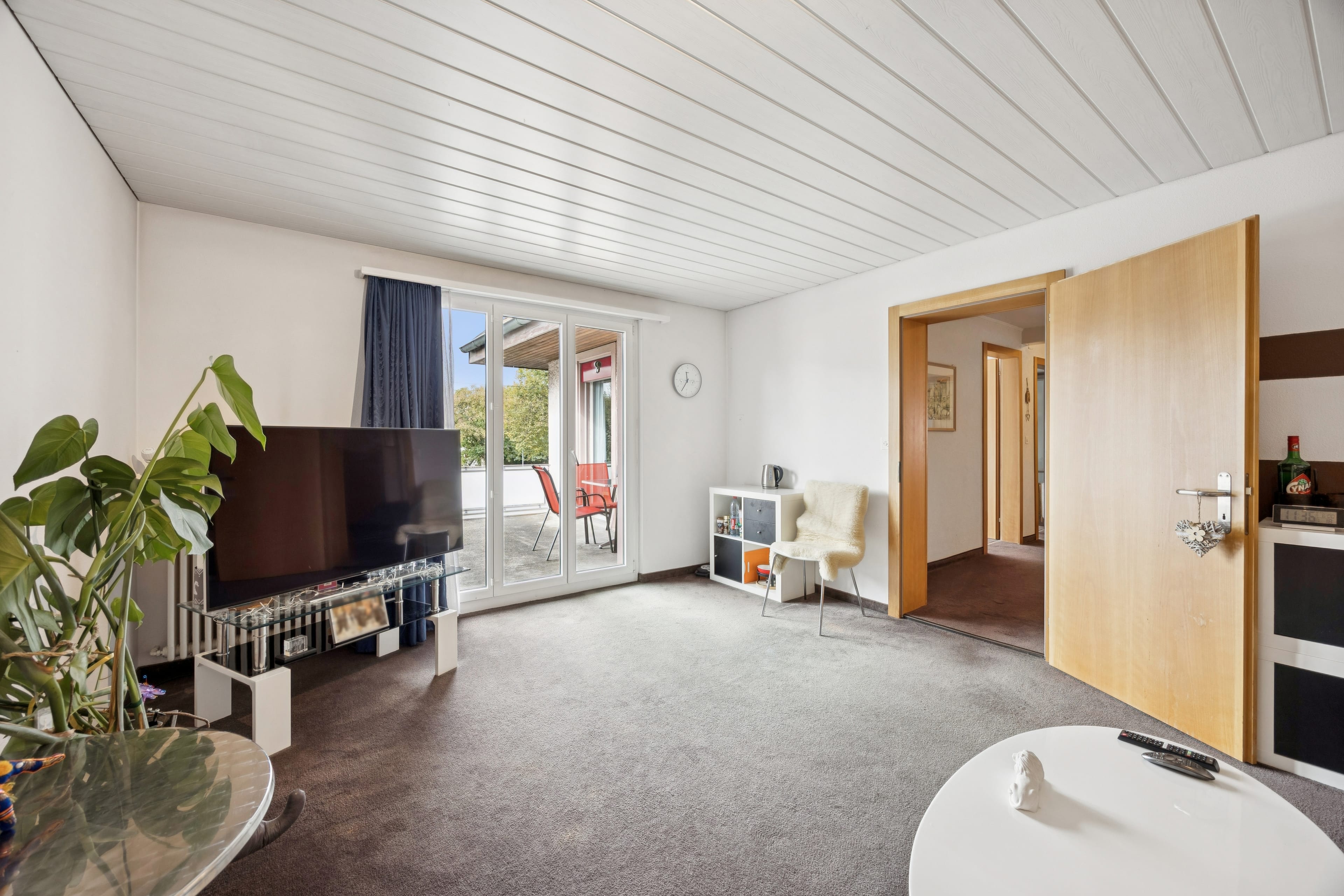 Vielseitiges Wohn- und Geschäftshaus - Oberentfelden, 10 Zimmer - 39