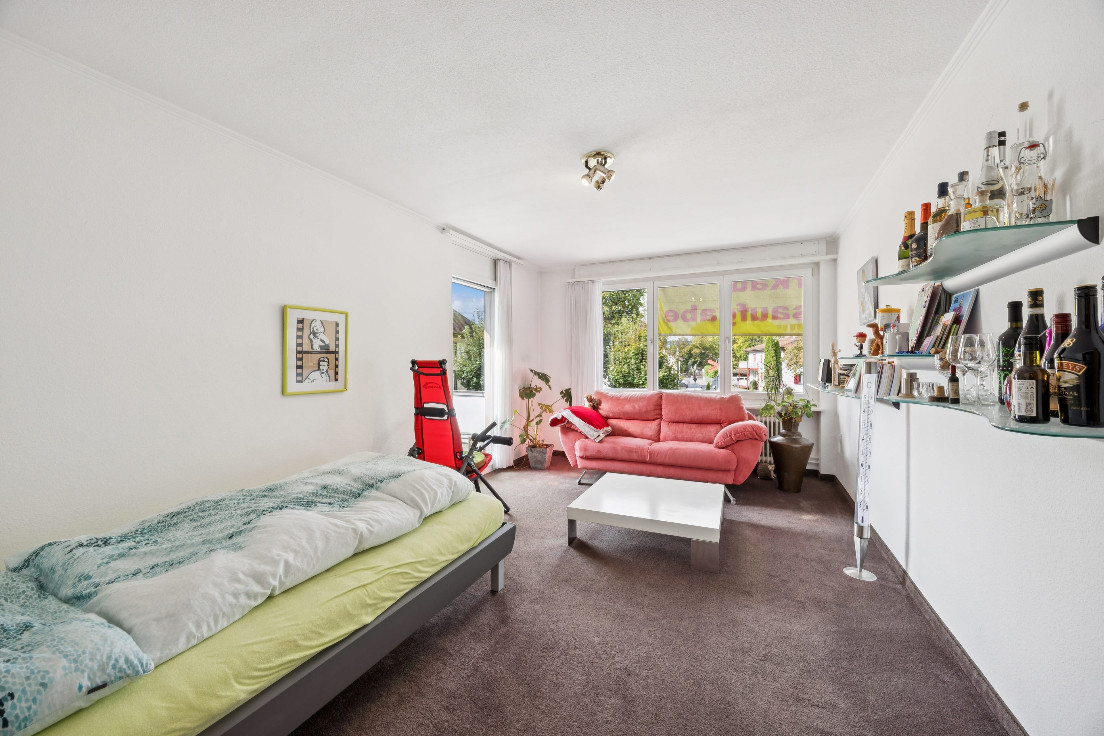 Vielseitiges Wohn- und Geschäftshaus - Oberentfelden, 10 Zimmer - 35