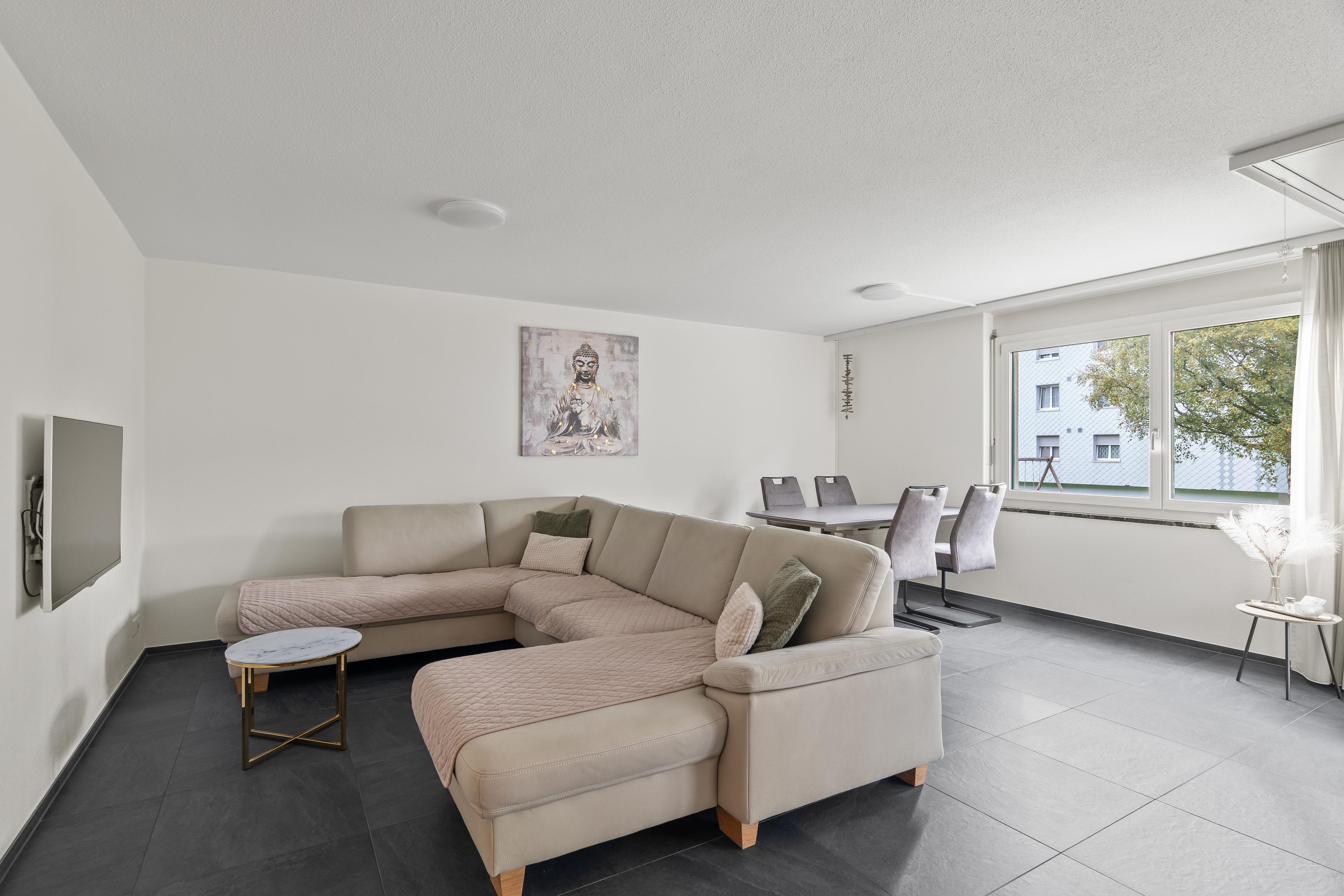 4,5 Zimmer Parterrewohnung - Bild 6